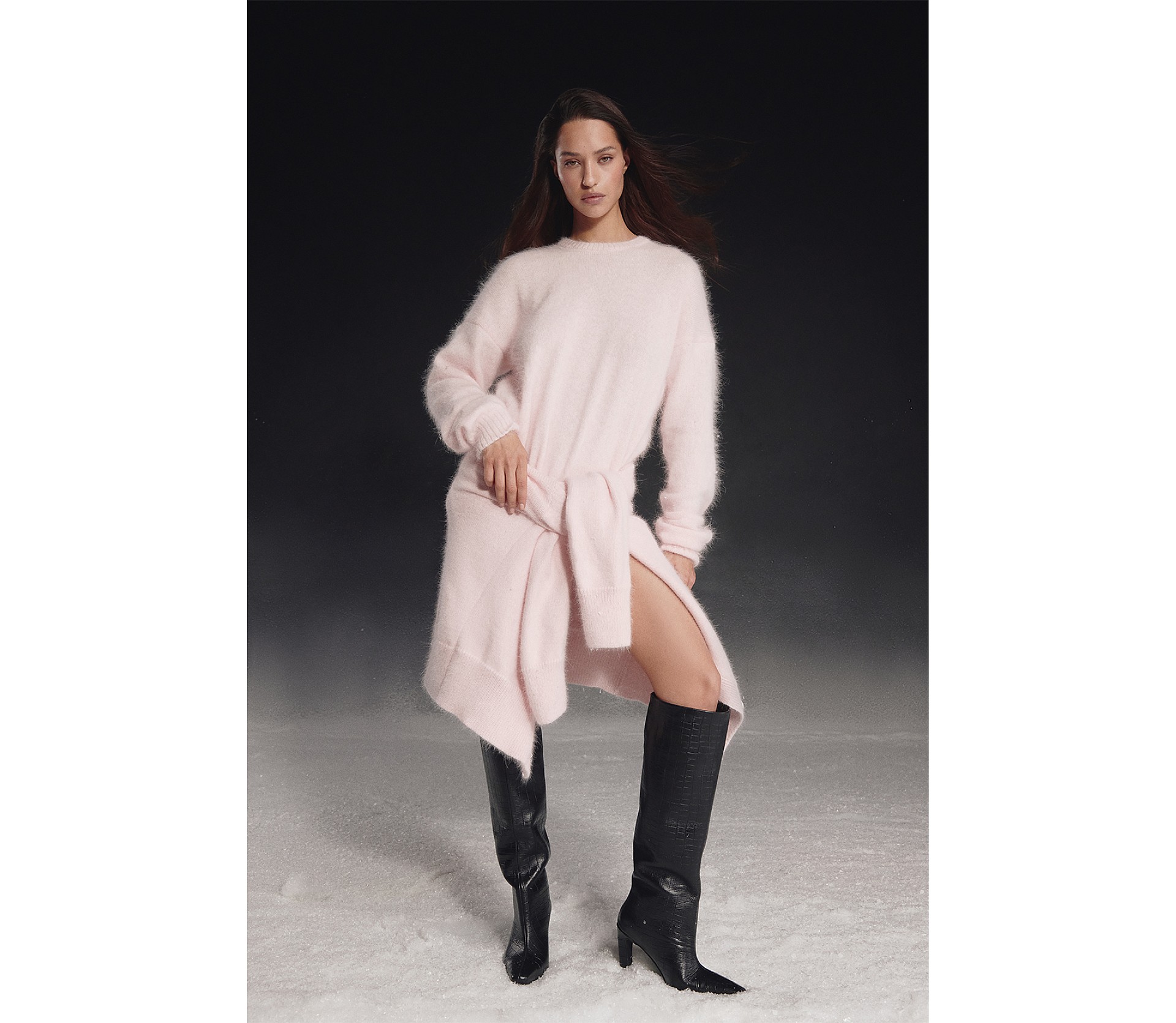 СВЕТР ІЗ ДОДАВАННЯМ АНГОРИ СВЕТР ІЗ ДОДАВАННЯМ АНГОРИ