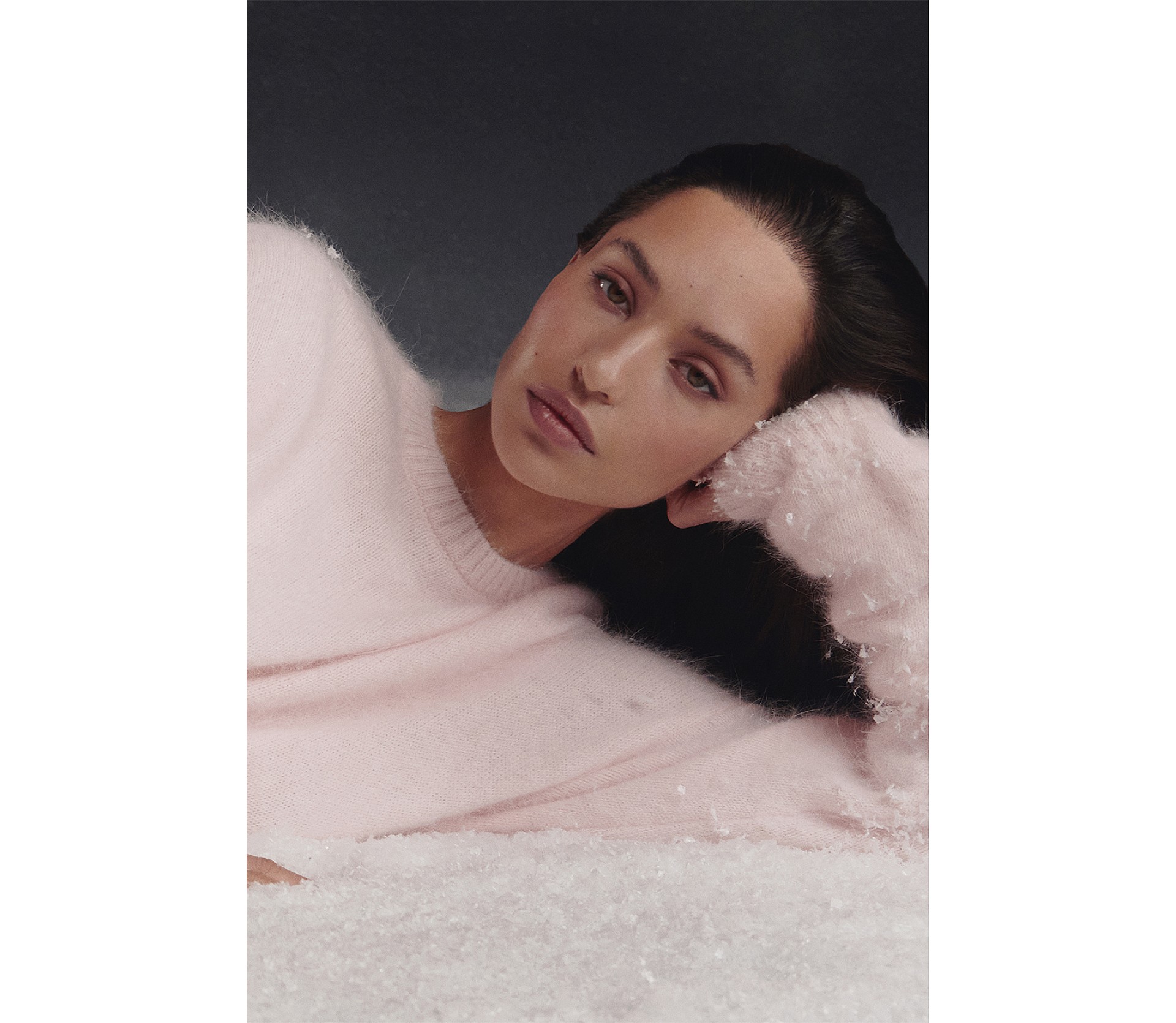 СВЕТР ІЗ ДОДАВАННЯМ АНГОРИ СВЕТР ІЗ ДОДАВАННЯМ АНГОРИ