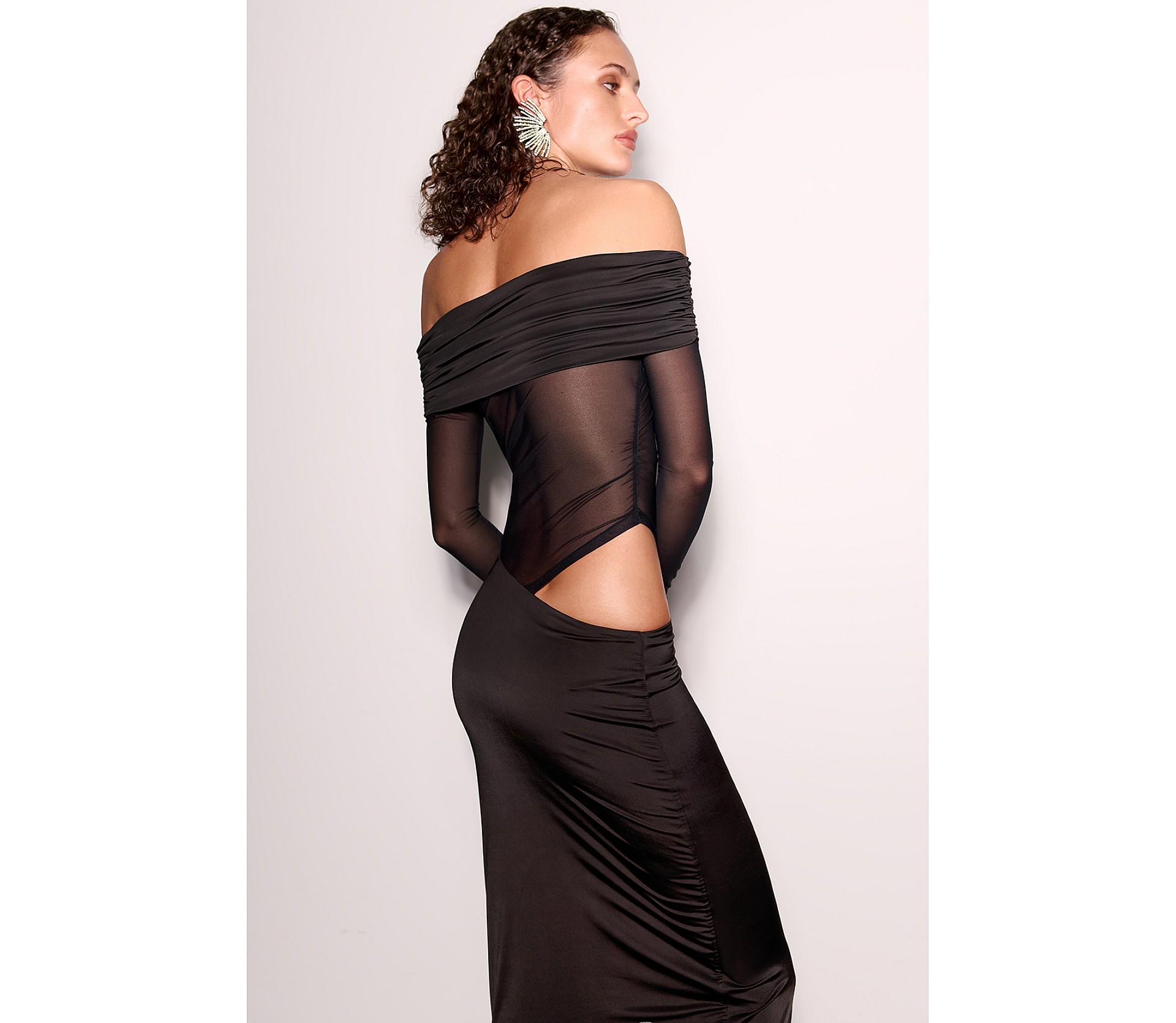 СУКНЯ МАКСІ АСИМЕТРИЧНА