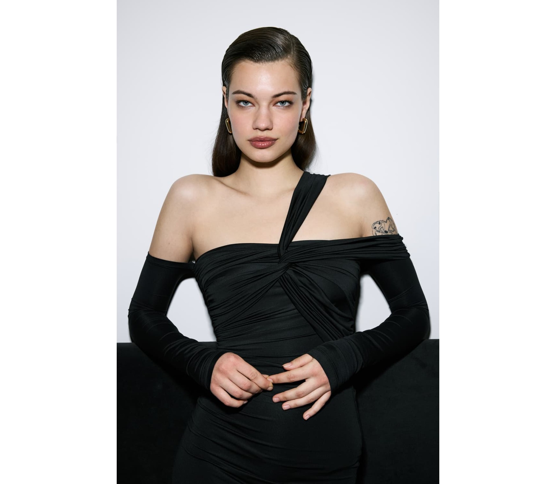 СУКНЯ МАКСІ АСИМЕТРИЧНА