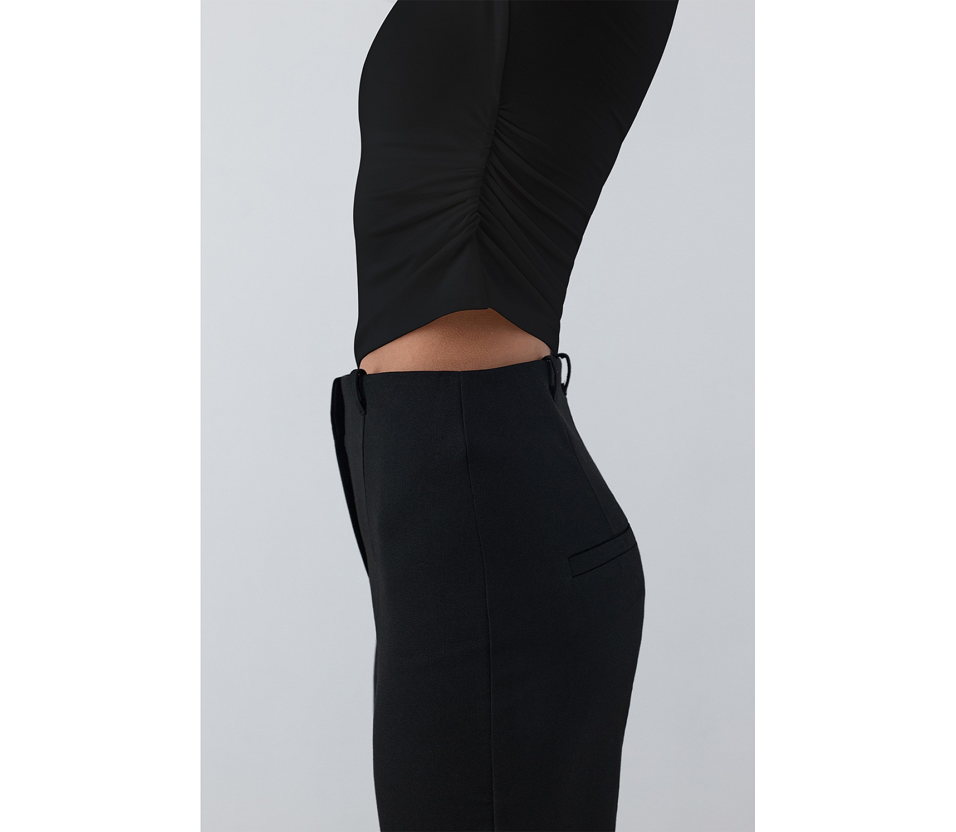 ТОП АСИМЕТРИЧНИЙ