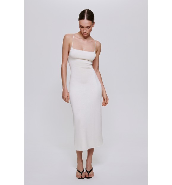 СУКНЯ З ВІДКРИТОЮ СПИНОЮ