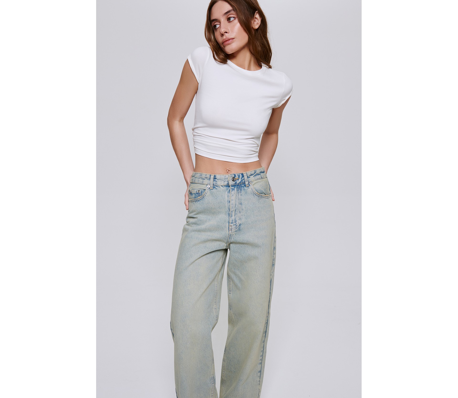 ФУТБОЛКА ПРИТАЛЕНА