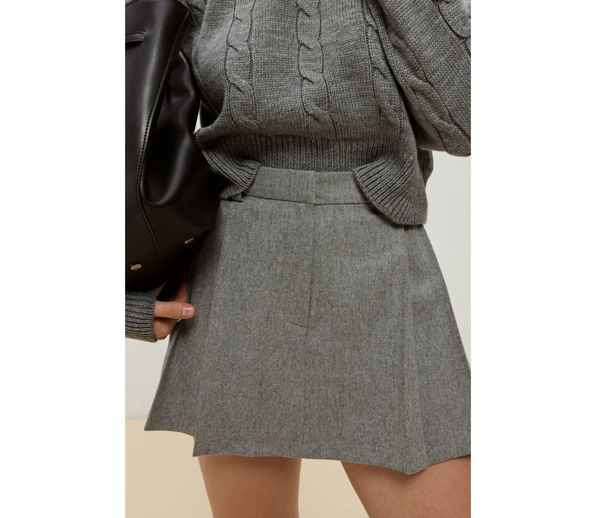 СКОРТ З ВОВНОЮ У СКЛАДІ