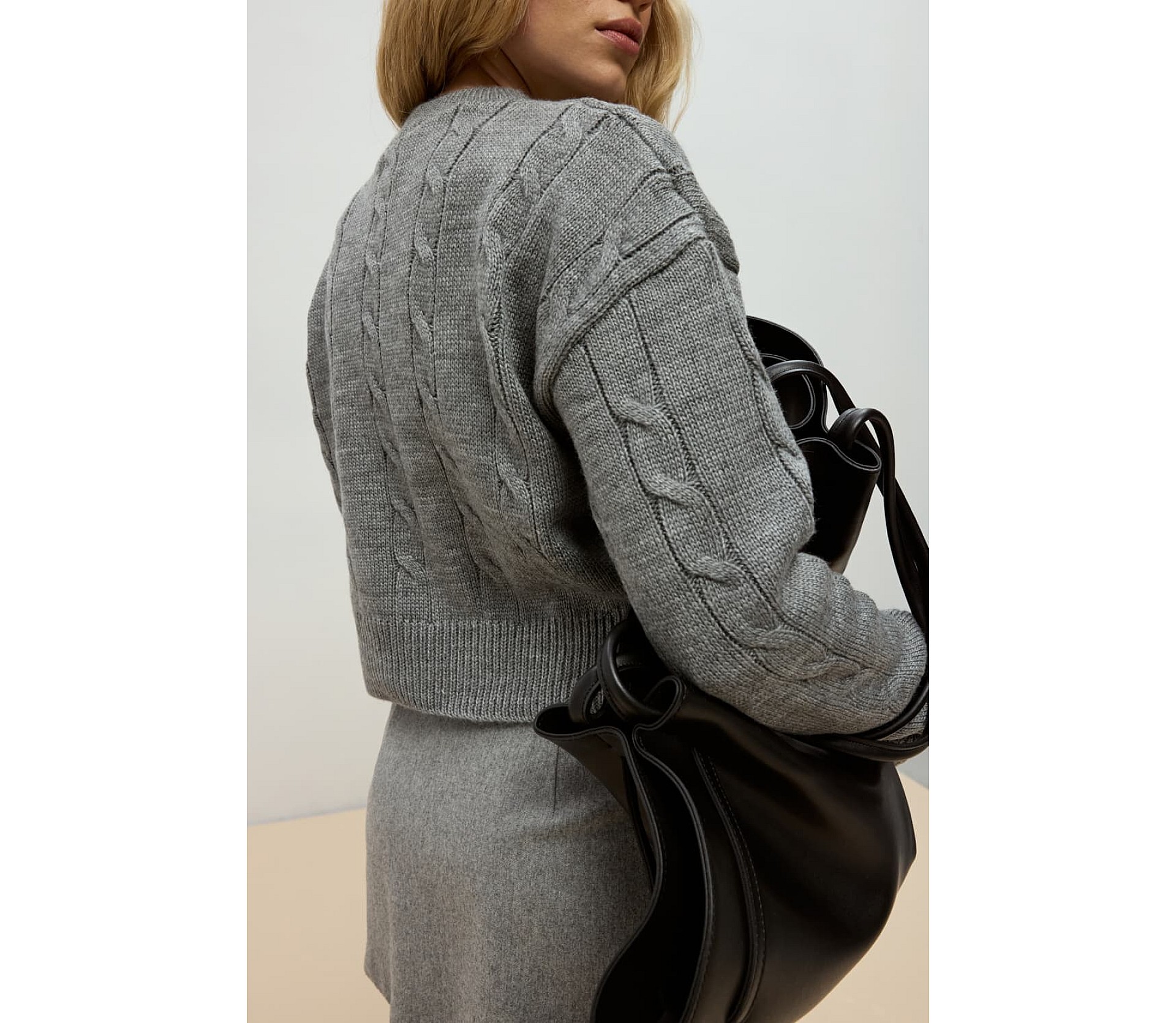 СКОРТ З ВОВНОЮ У СКЛАДІ