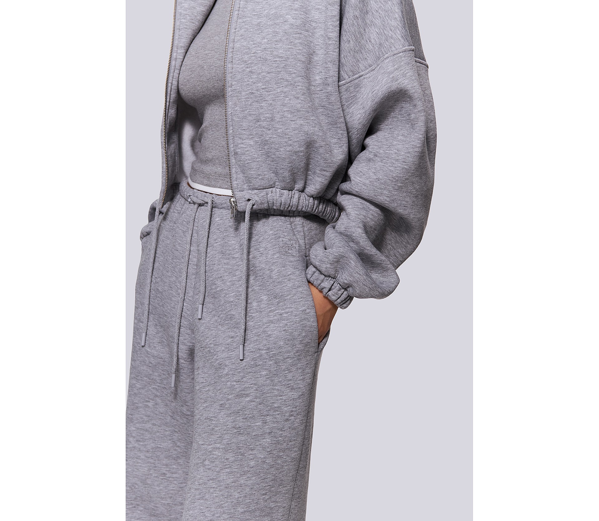 ХУДІ УТЕПЛЕНЕ НА БЛИСКАВЦІ