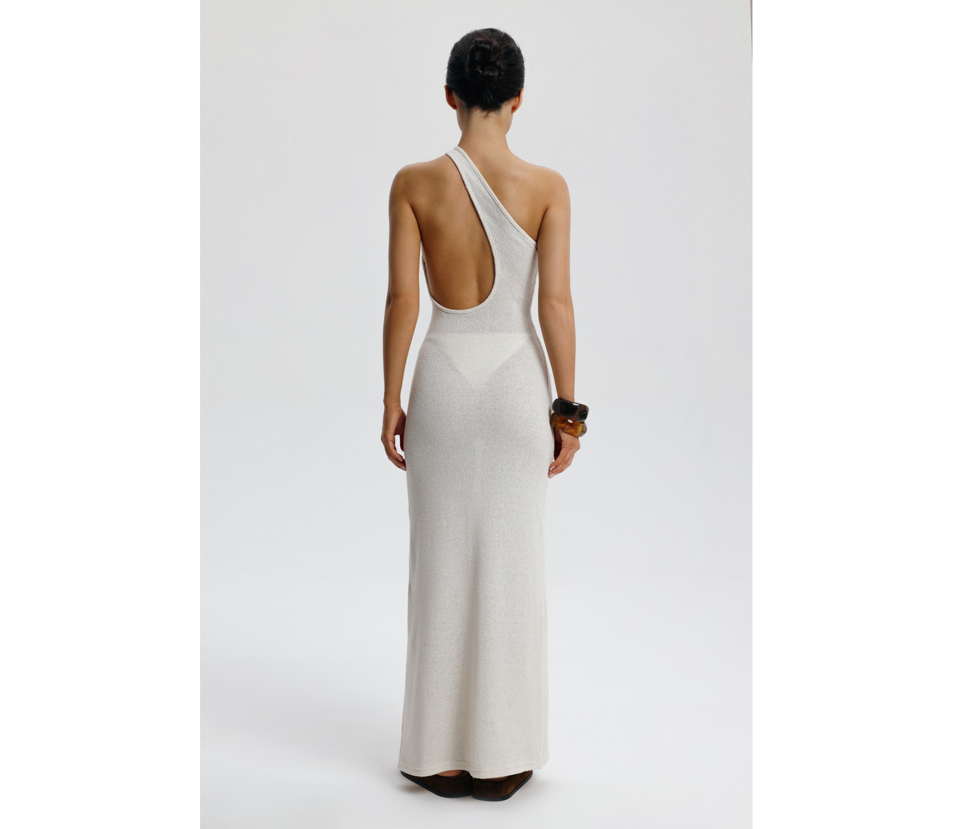 СУКНЯ З ФІГУРНИМ ВИРІЗОМ