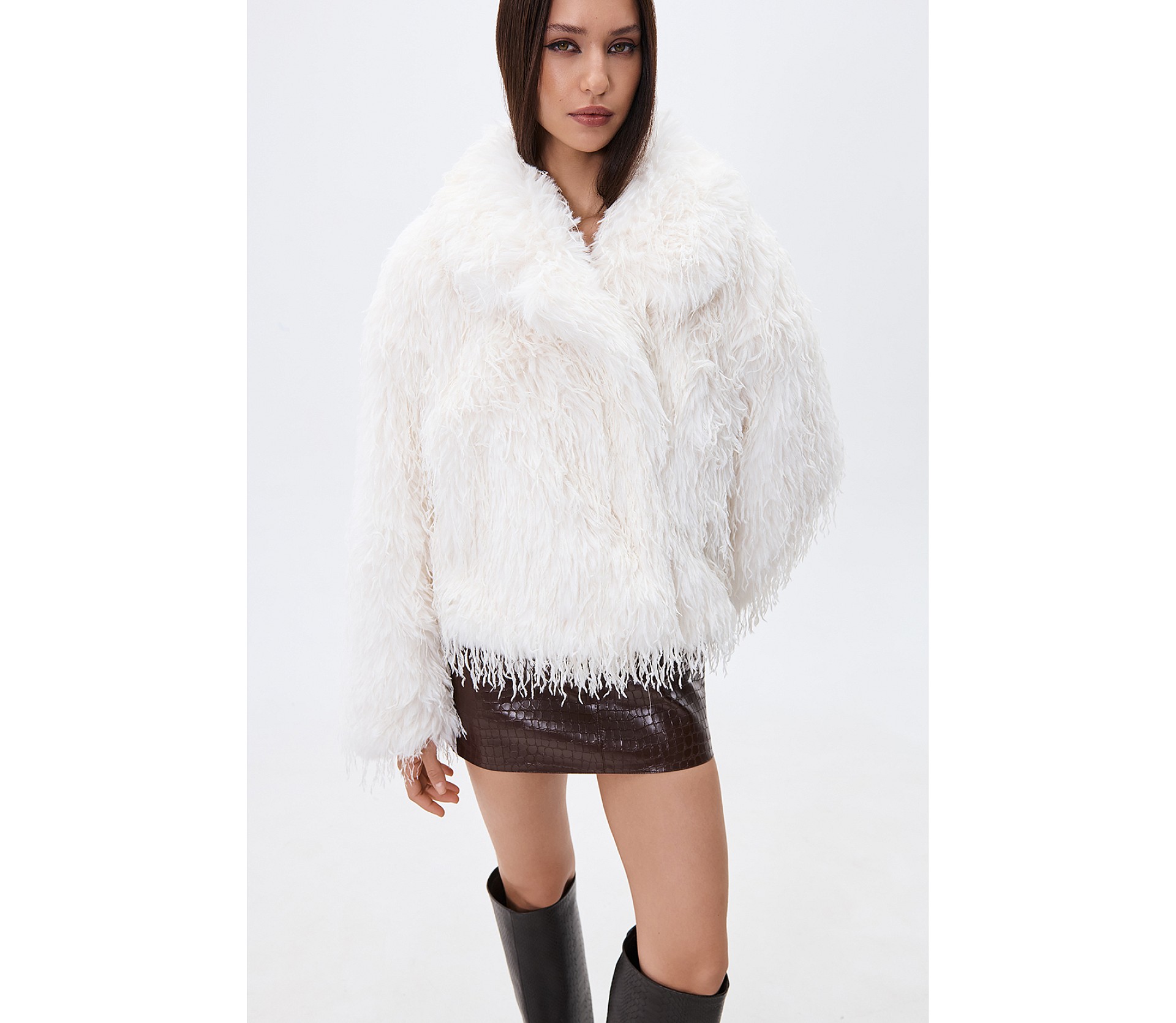 ШУБА З ЕКОХУТРА ШУБА З ЕКОХУТРА