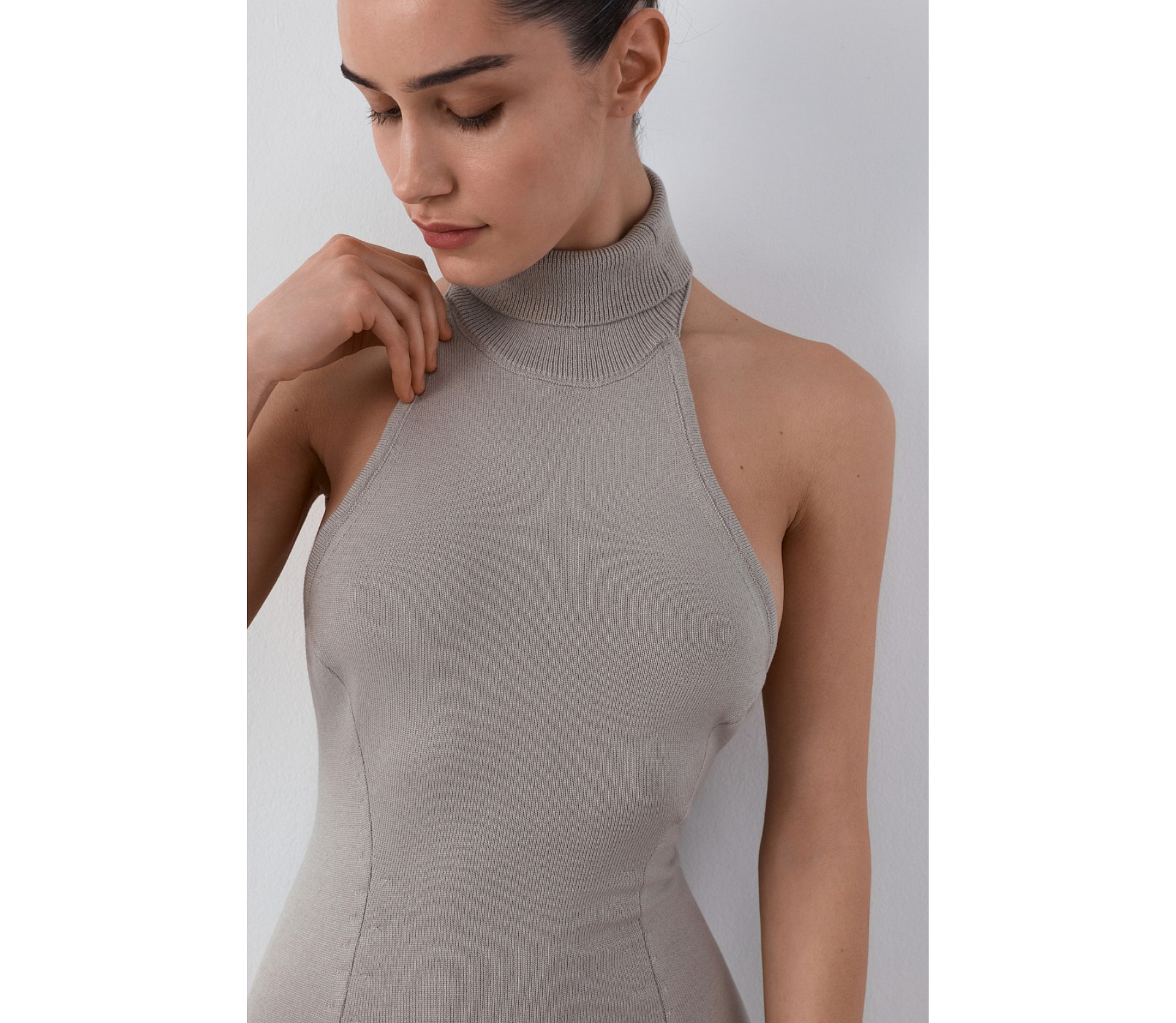 СУКНЯ МАКСІ З КОМІРОМ ХАЛТЕР