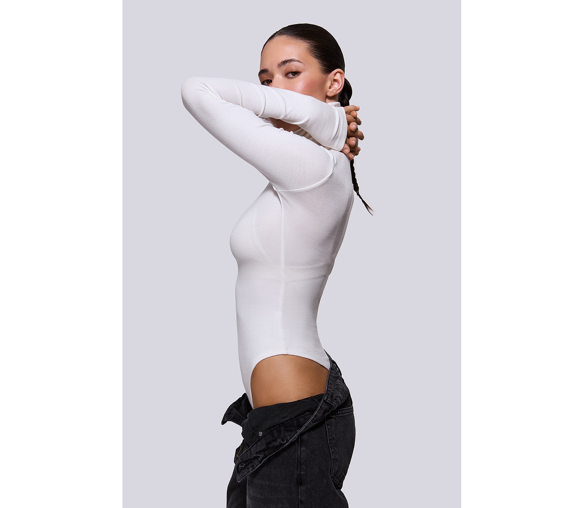 БОДІ З ВИСОКИМ КОМІРОМ