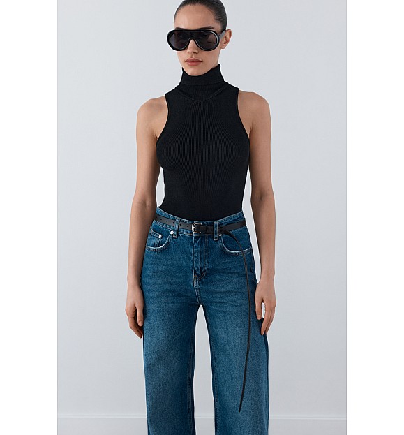 БОДІ В'ЯЗАНЕ З ВИСОКОЮ ГОРЛОВИНОЮ