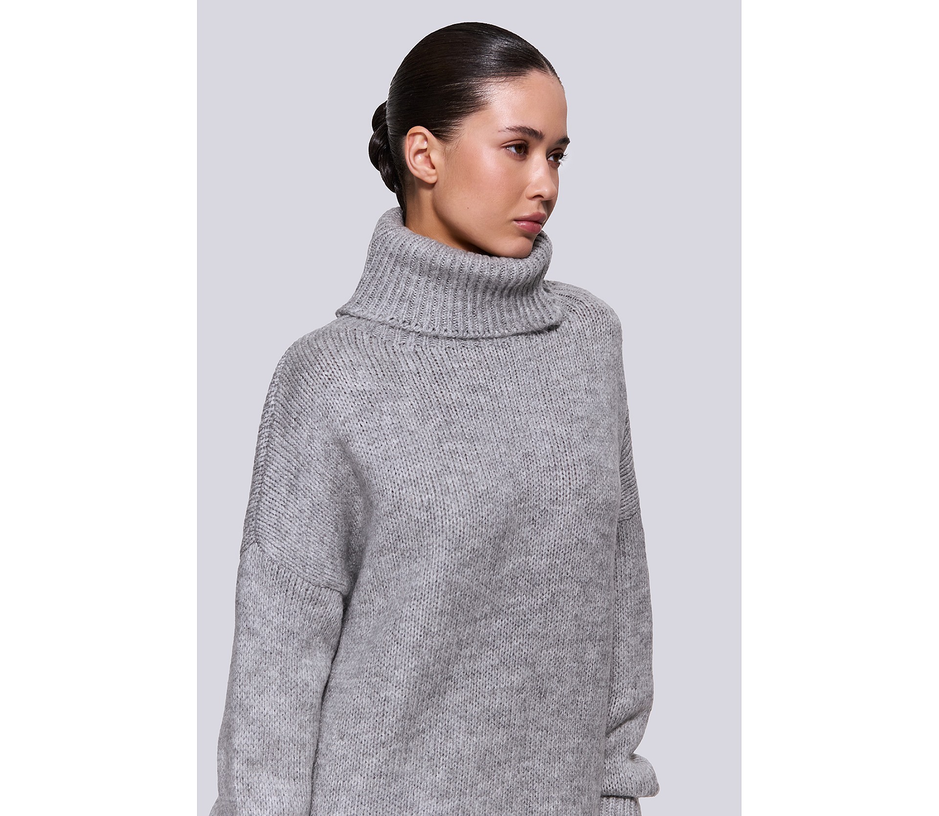 СВЕТР З ВИСОКИМ КОМІРОМ