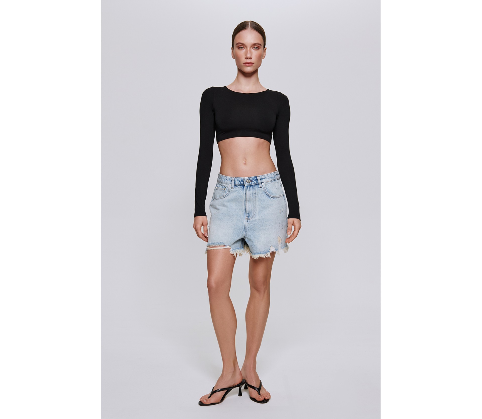 ШОРТИ З ВИСОКОЮ ПОСАДКОЮ