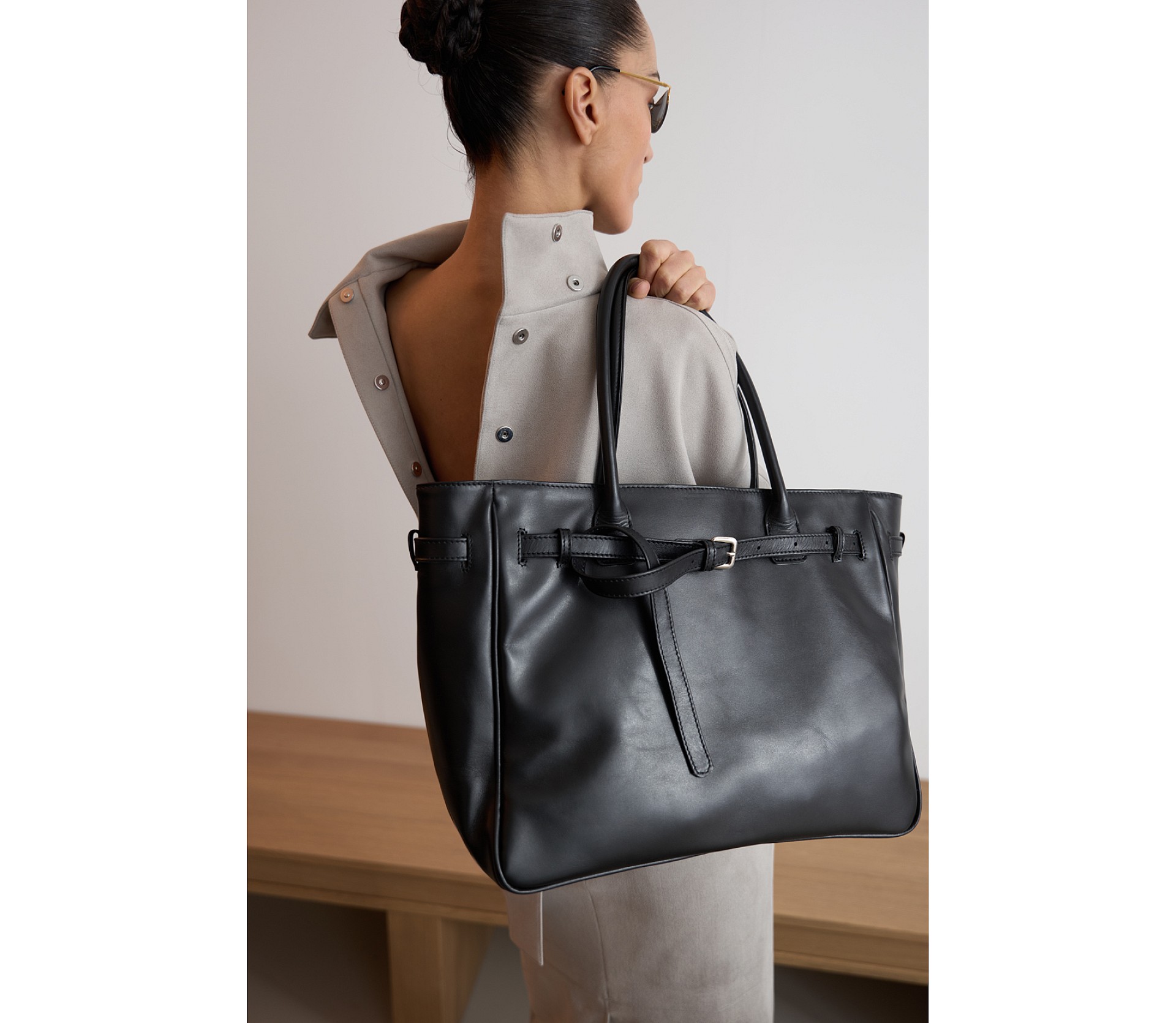 СУМКА ТОТЕ ІЗ РЕМІНЦЕМ