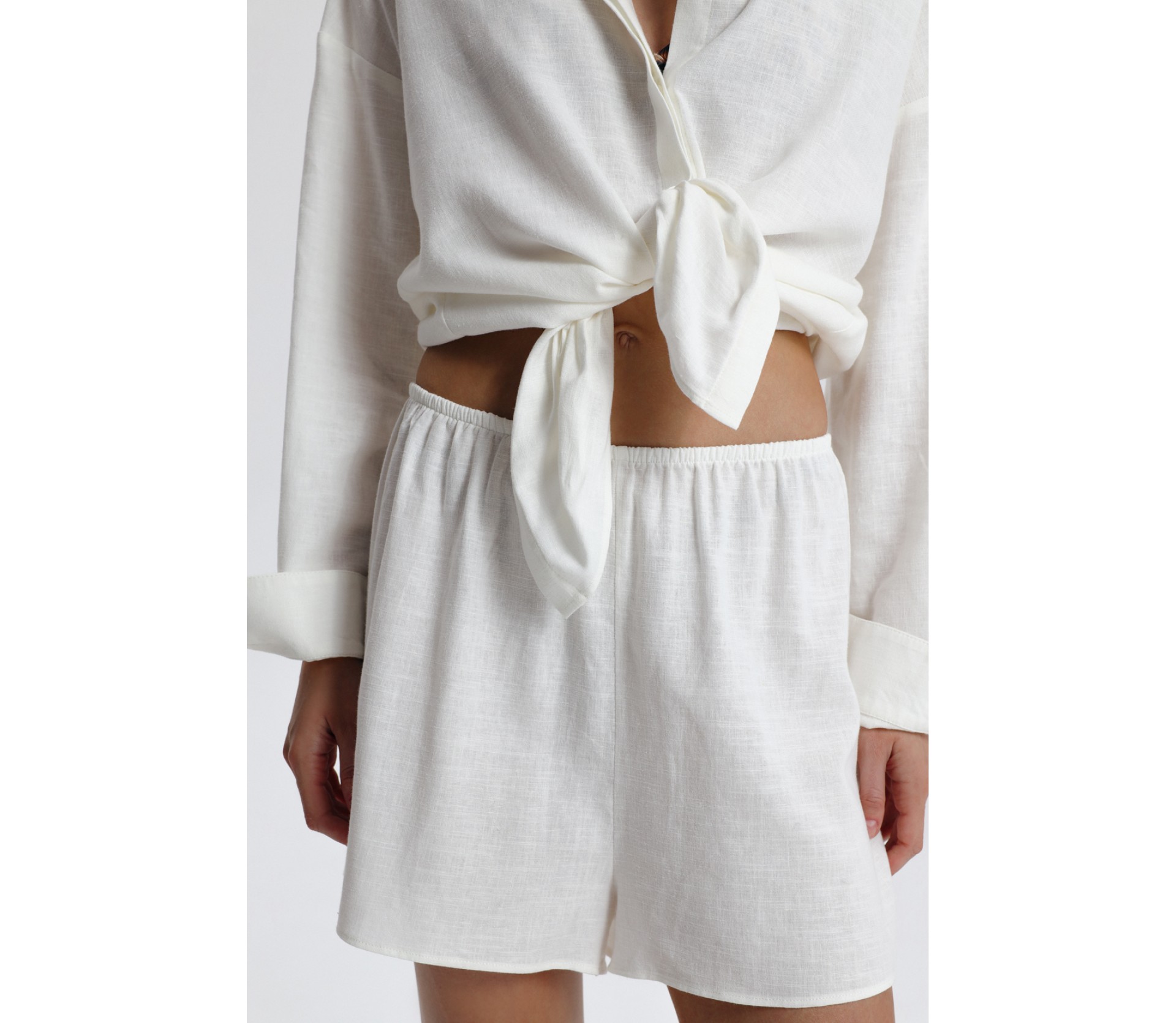 ШОРТИ З ДОДАВАННЯМ ЛЬОНУ