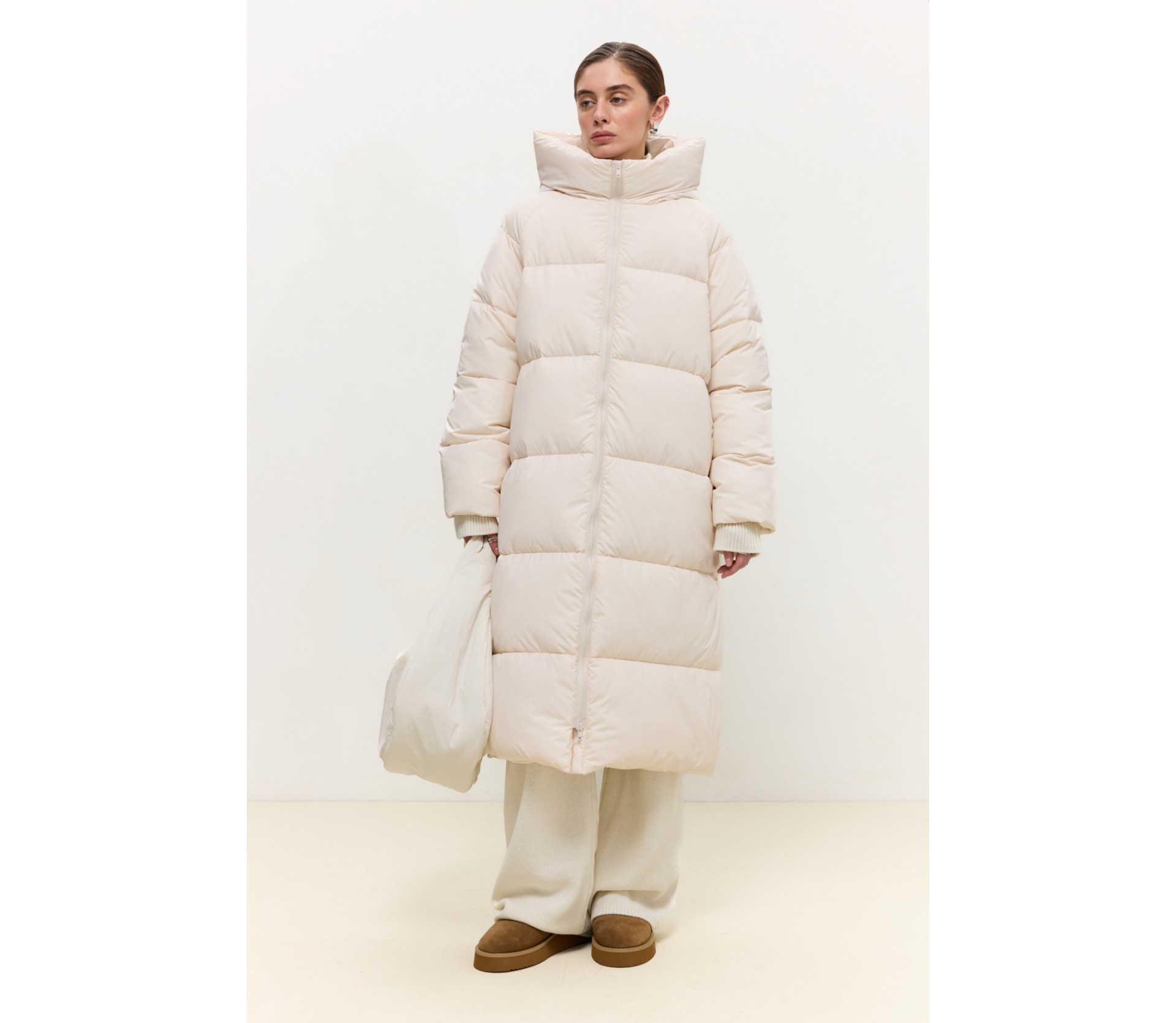 ПУХОВИК ДОВГИЙ З КАПТУРОМ