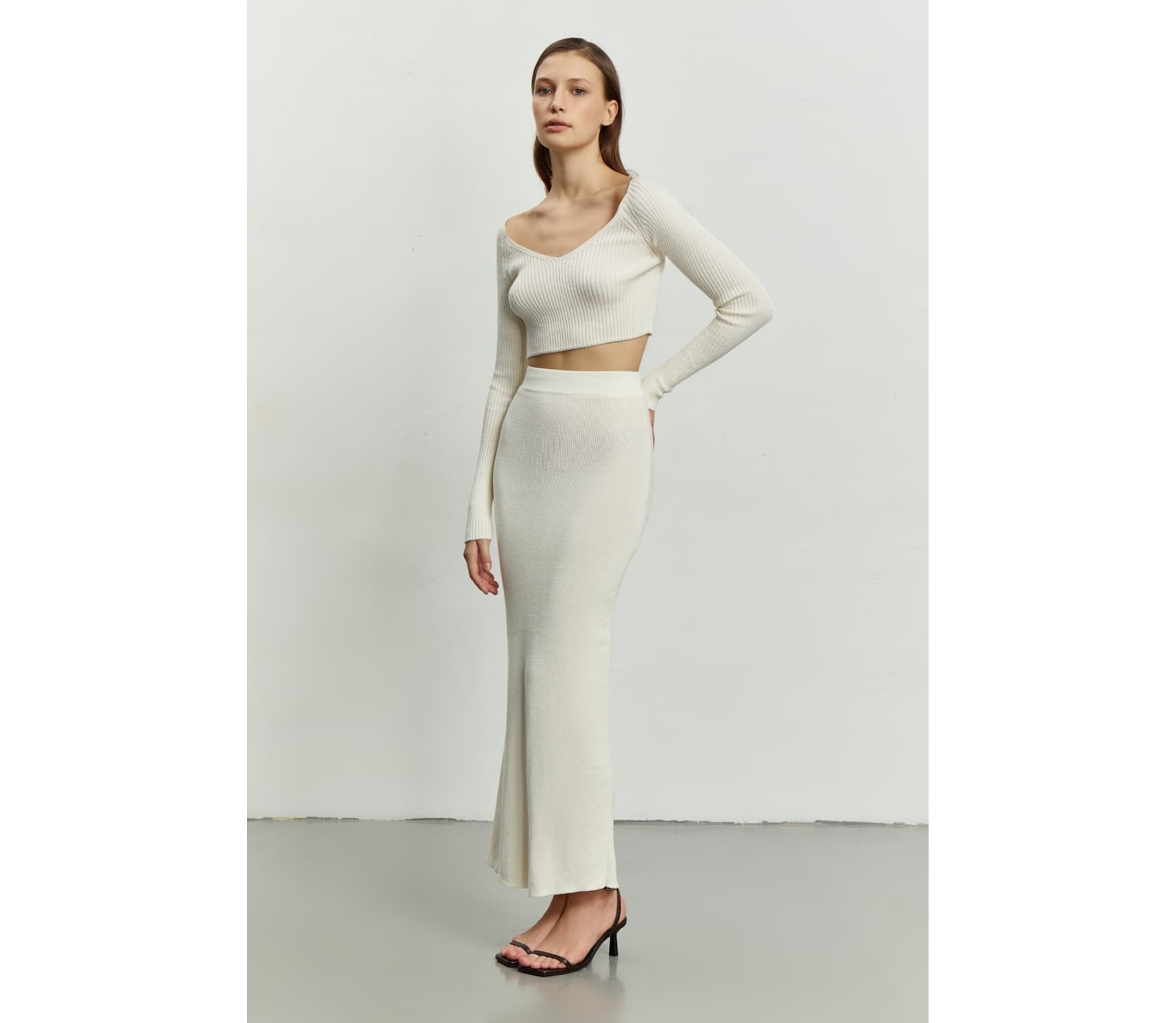 СПІДНИЦЯ МАКСІ