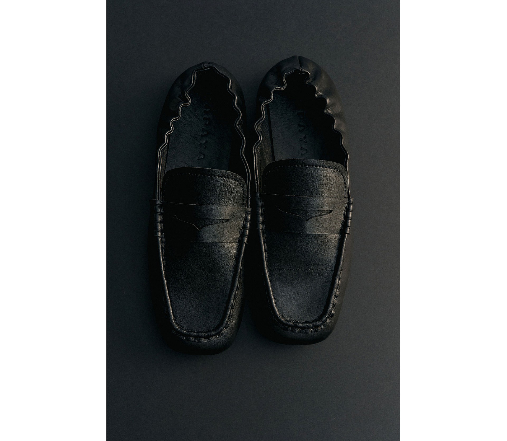 МОКАСИНИ З КВАДРАТНИМ НОСКОМ