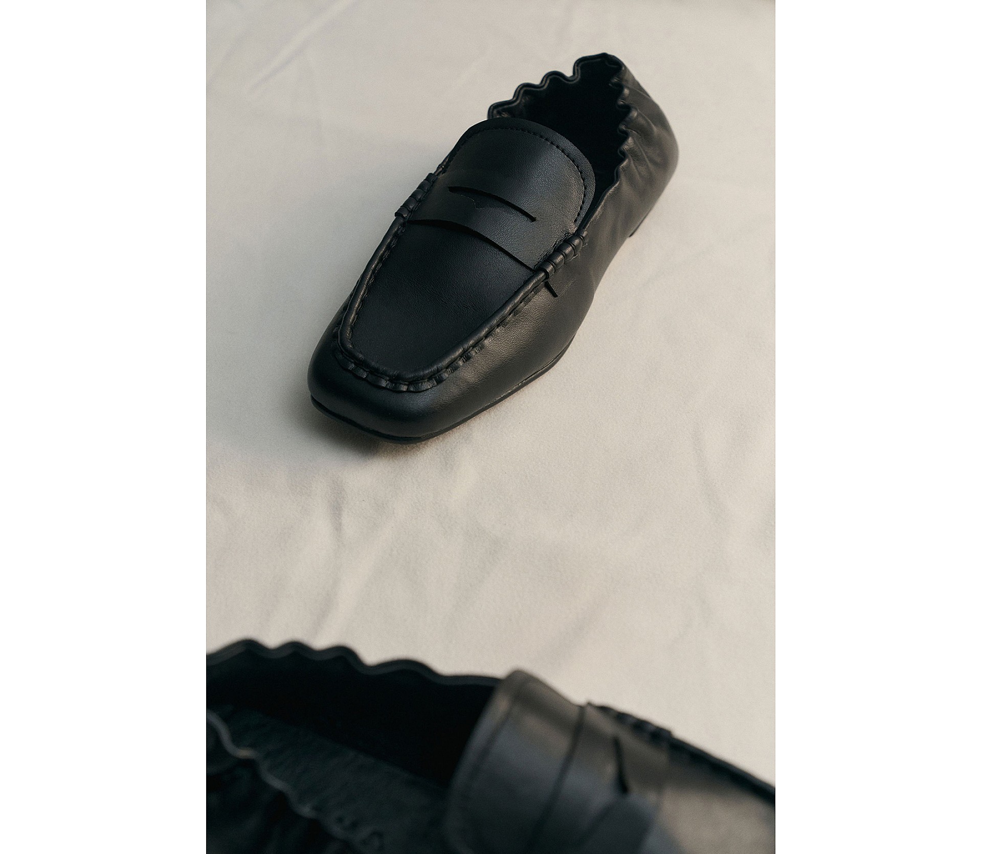 МОКАСИНИ З КВАДРАТНИМ НОСКОМ