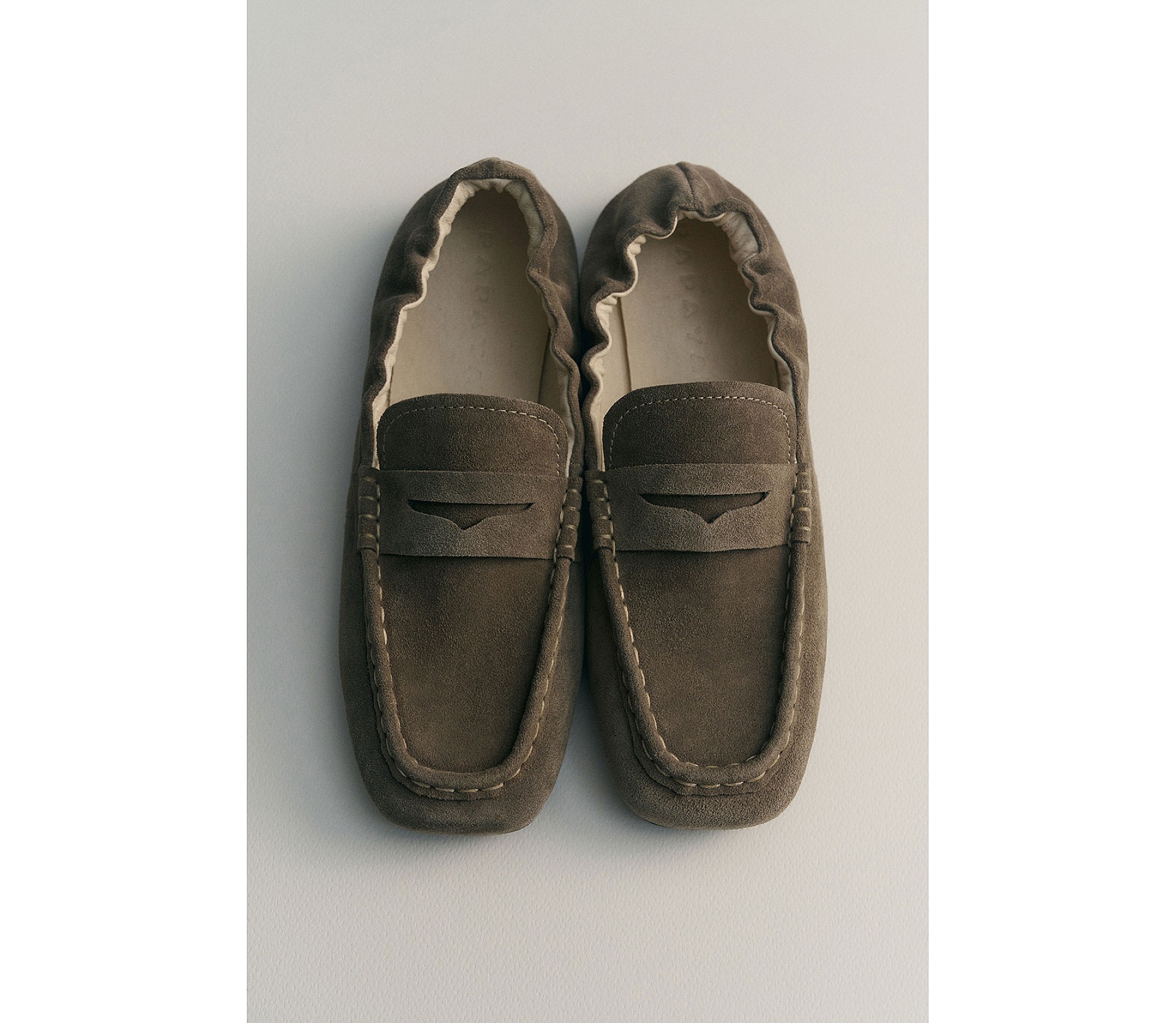 МОКАСИНИ З КВАДРАТНИМ НОСКОМ