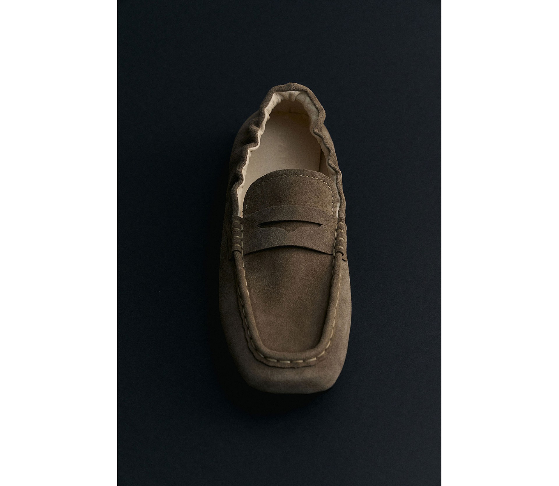 МОКАСИНИ З КВАДРАТНИМ НОСКОМ