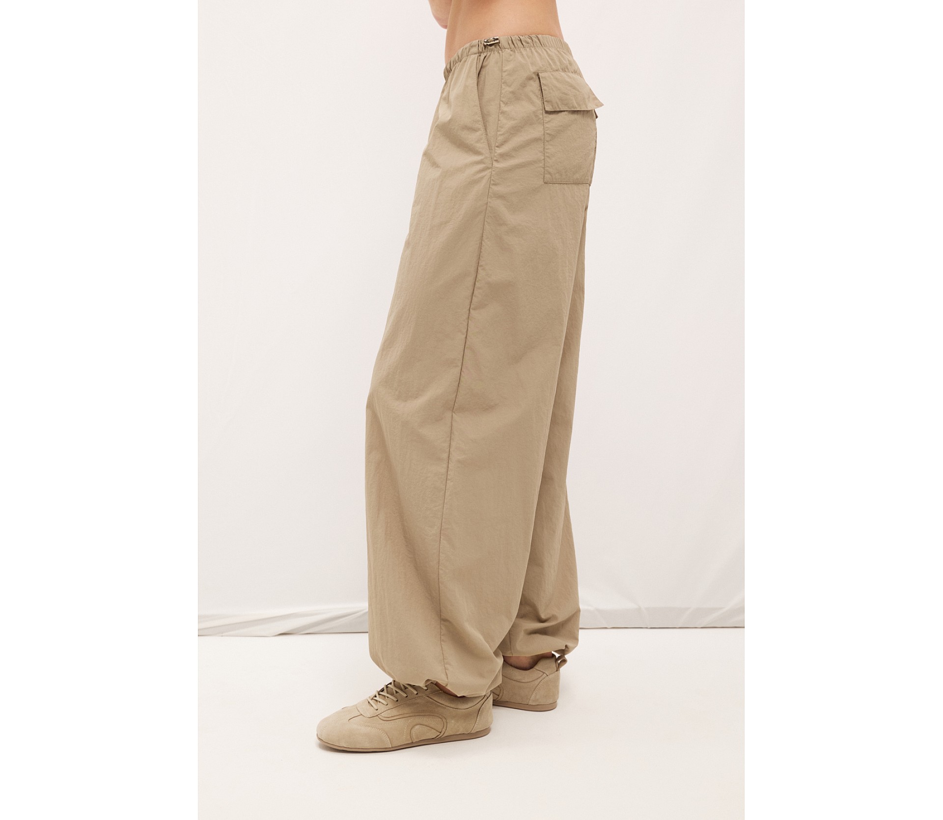 ДЖОГЕРИ НЕЙЛОНОВІ