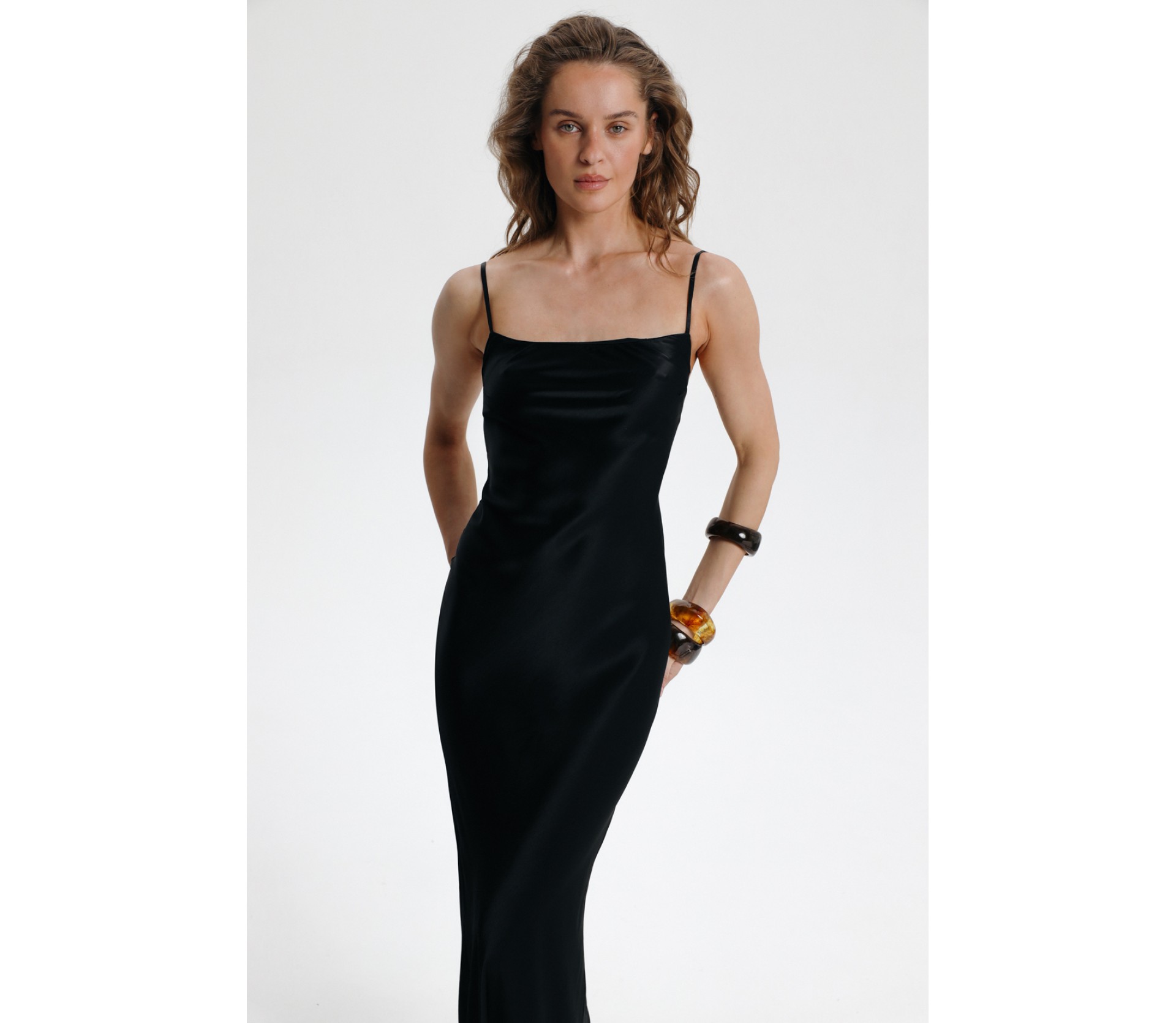 СУКНЯ САТИНОВА МАКСІ 