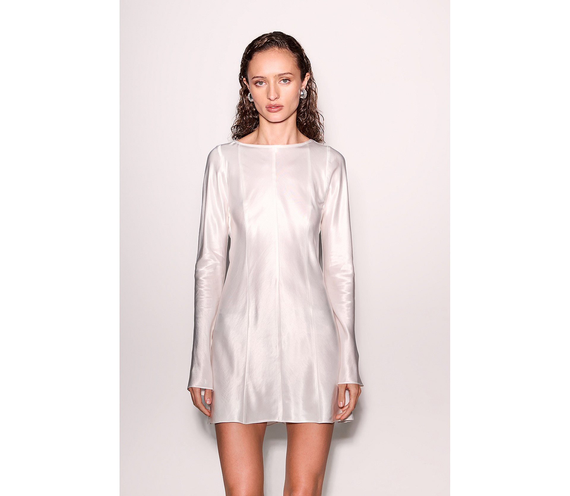 СУКНЯ МІНІ З ВІДКРИТОЮ СПИНОЮ