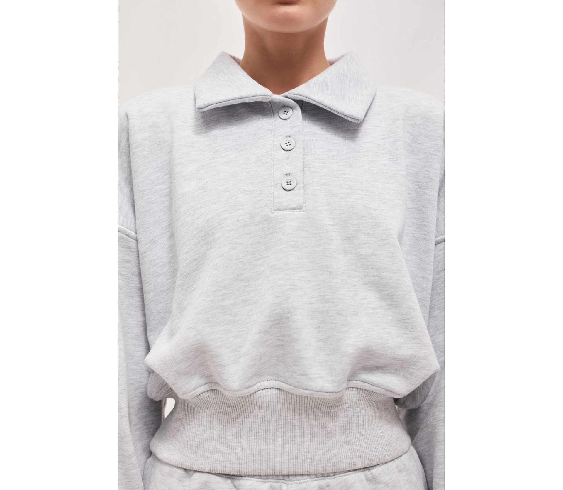 СВІТШОТ ІЗ КОМІРОМ ПОЛО