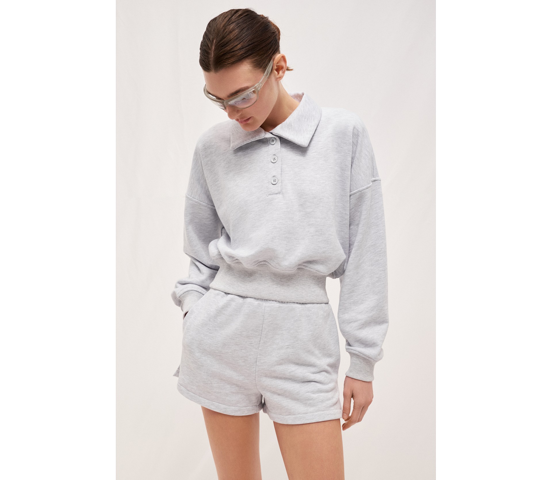 СВІТШОТ ІЗ КОМІРОМ ПОЛО