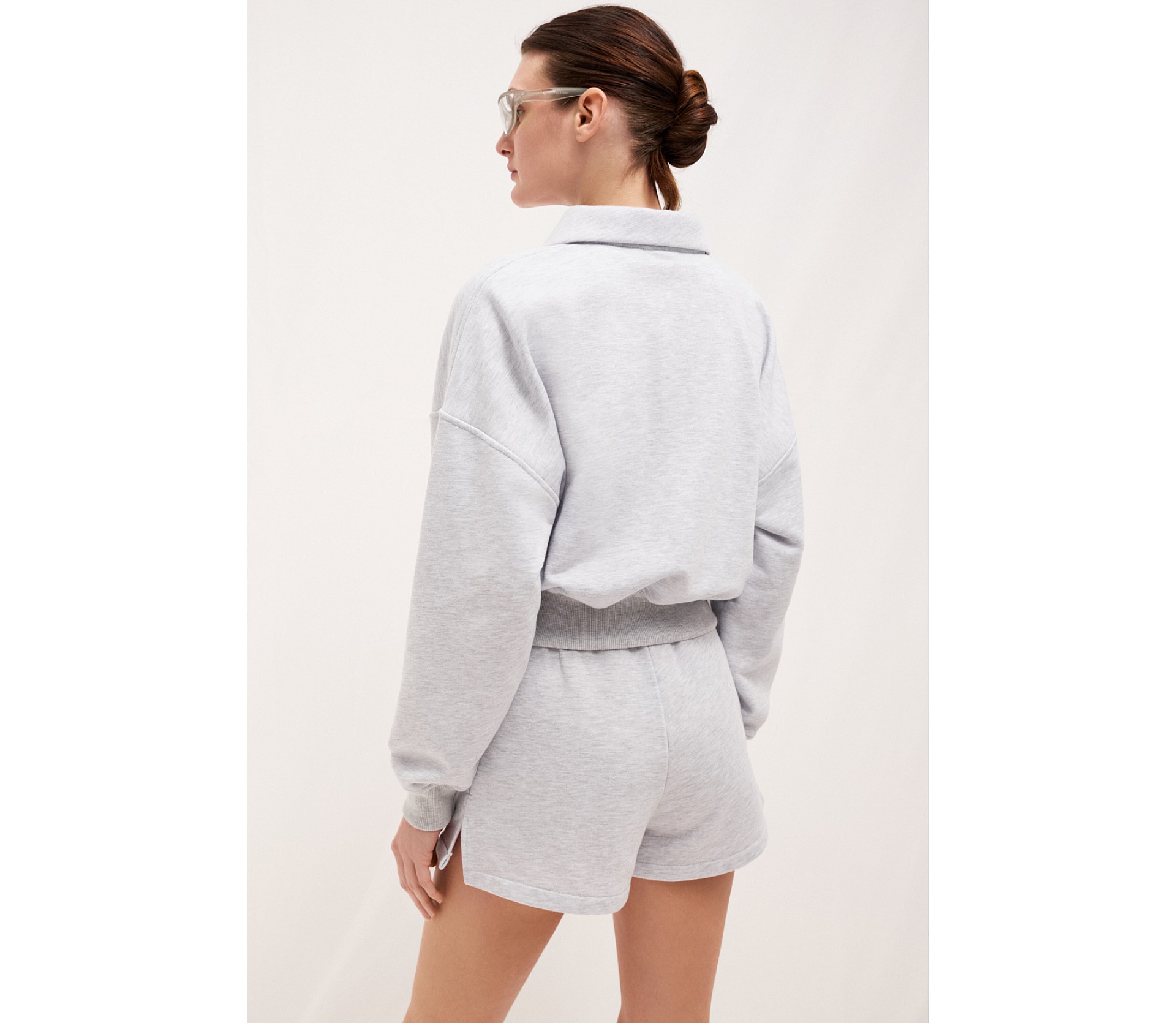 СВІТШОТ ІЗ КОМІРОМ ПОЛО