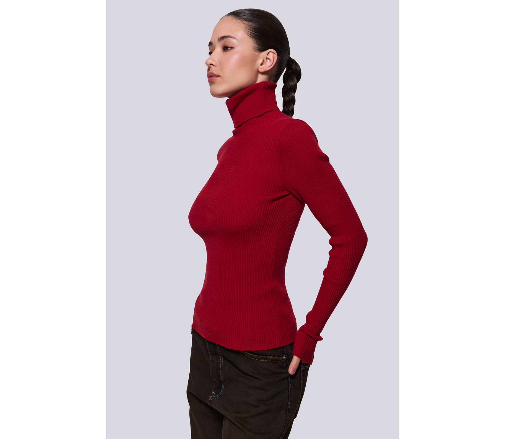 ДЖЕМПЕР З ВИСОКОЮ ГОРЛОВИНОЮ