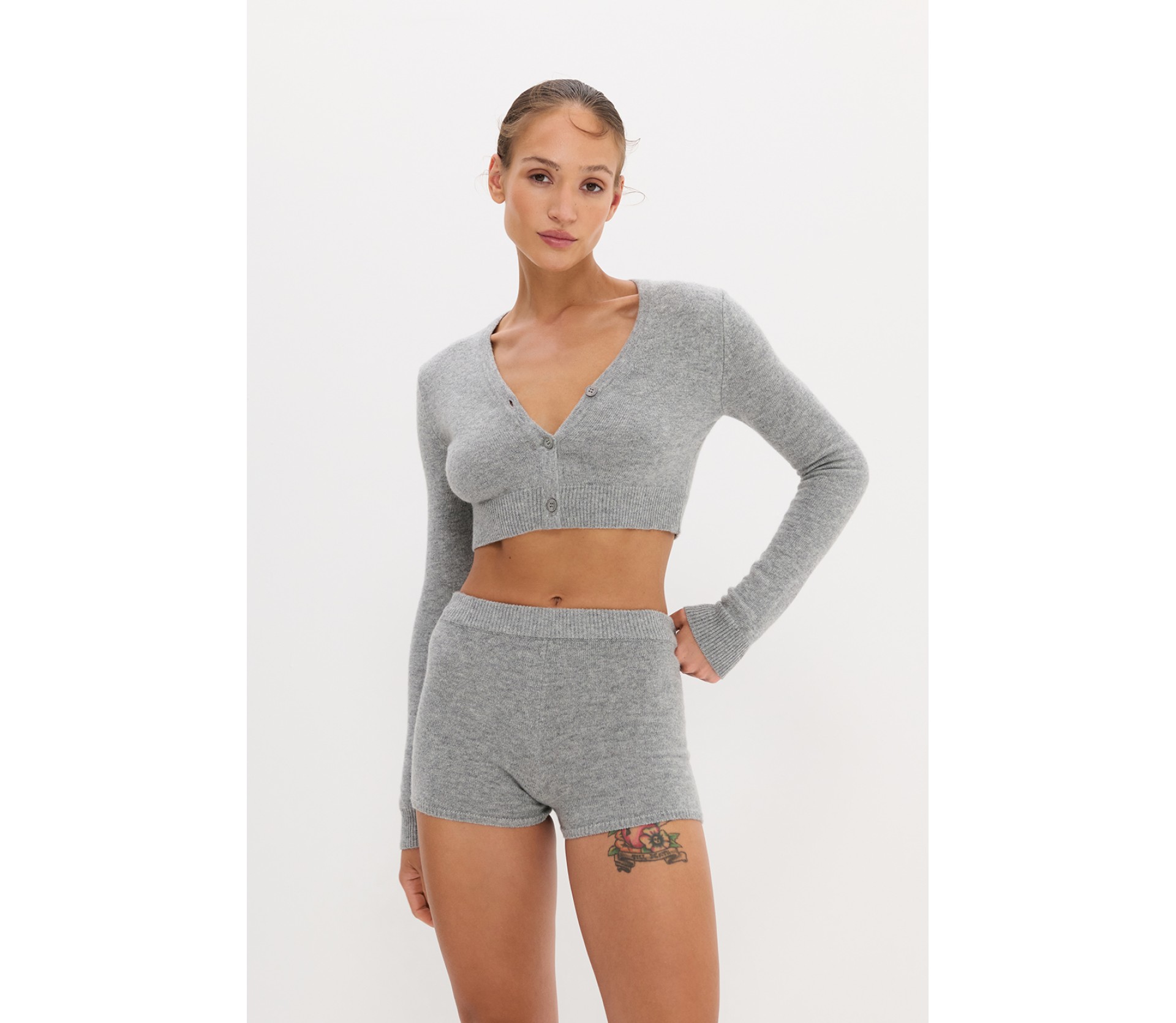 ШОРТИ З ДОДАВАННЯМ ВОВНИ ЯГНЯТИ