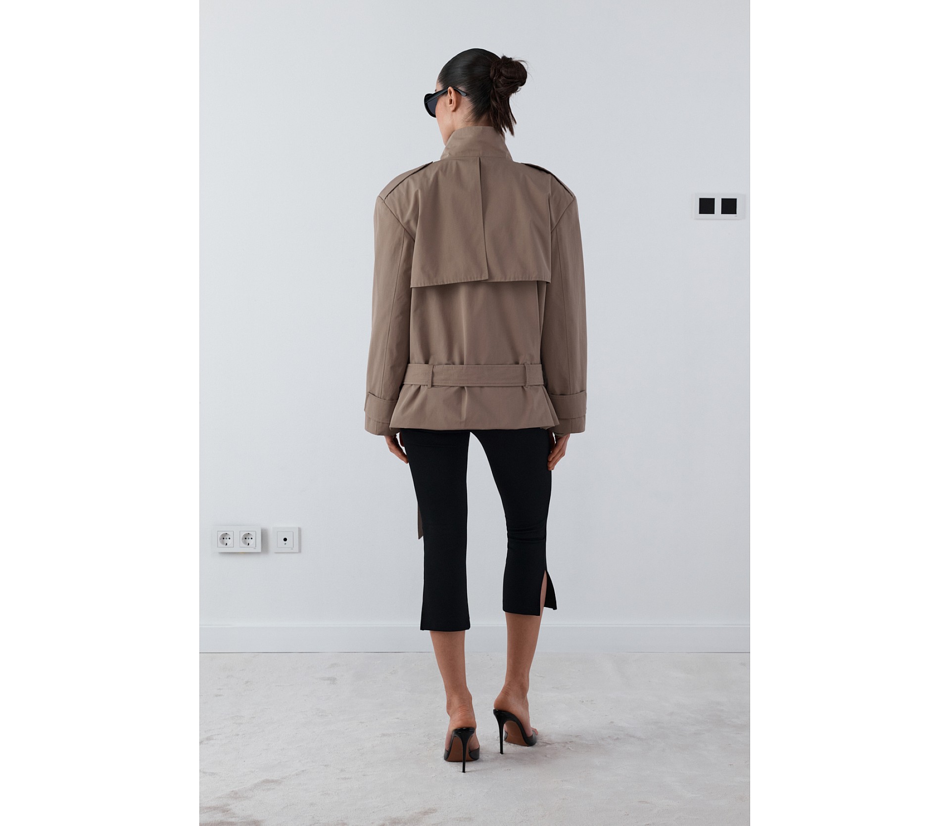 ТРЕНЧ УКОРОЧЕНИЙ