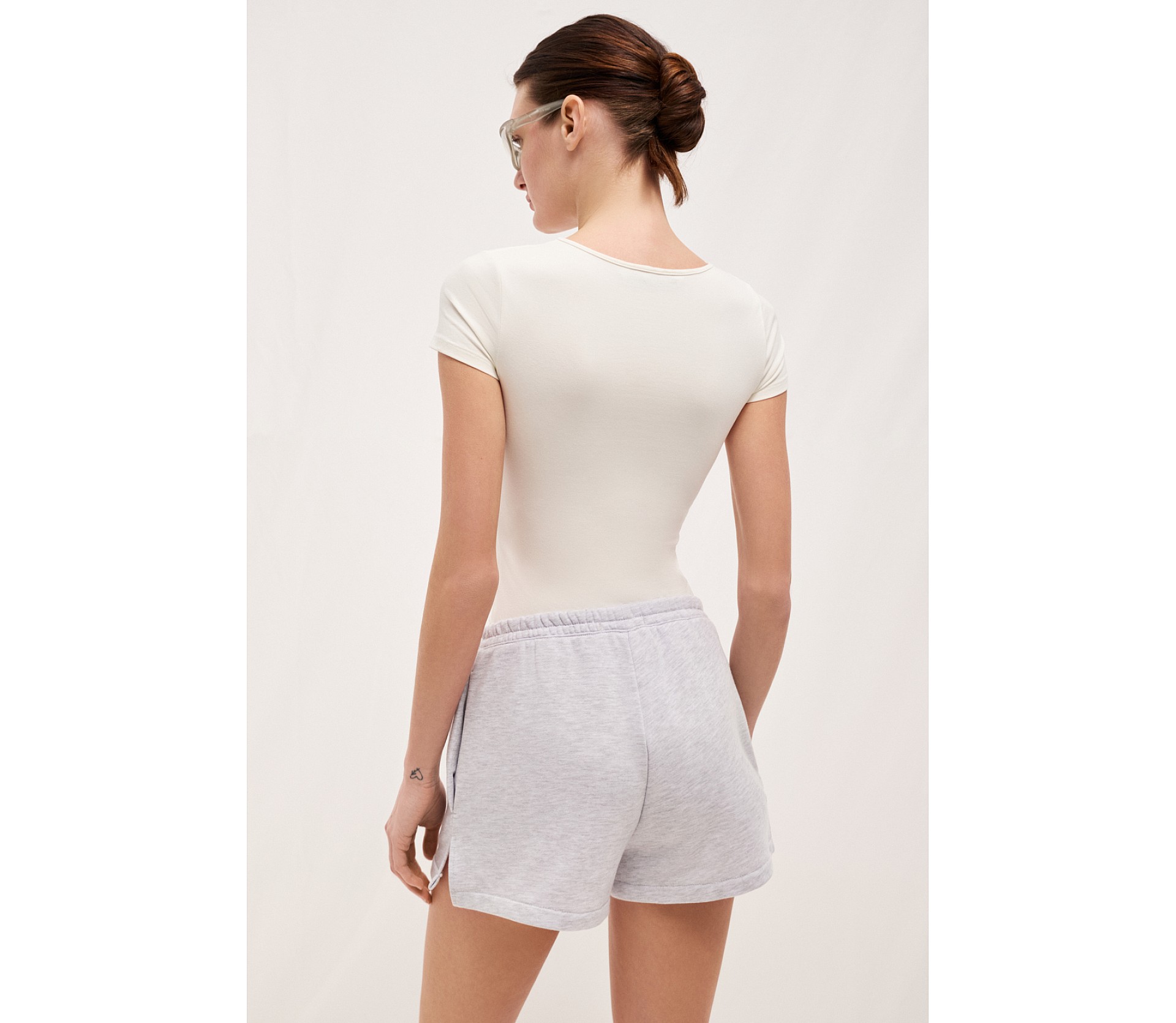 БОДІ-ФУТБОЛКА