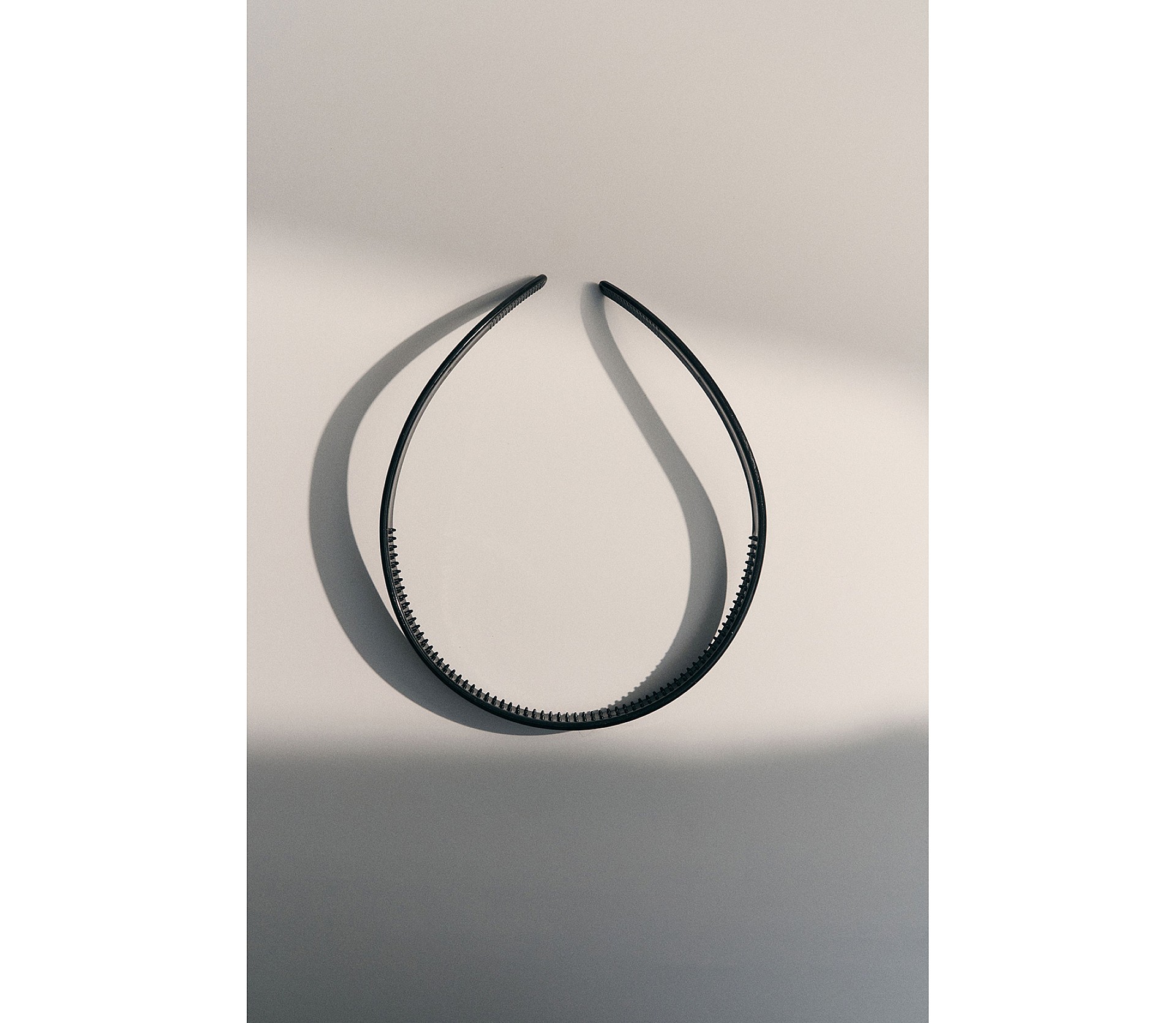 ОБРУЧ ДЛЯ ВОЛОССЯ ТОНКИЙ