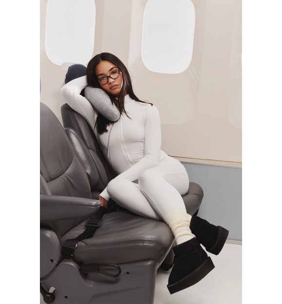 КОМБІНЕЗОН УТЕПЛЕНИЙ НА БЛИСКАВЦІ