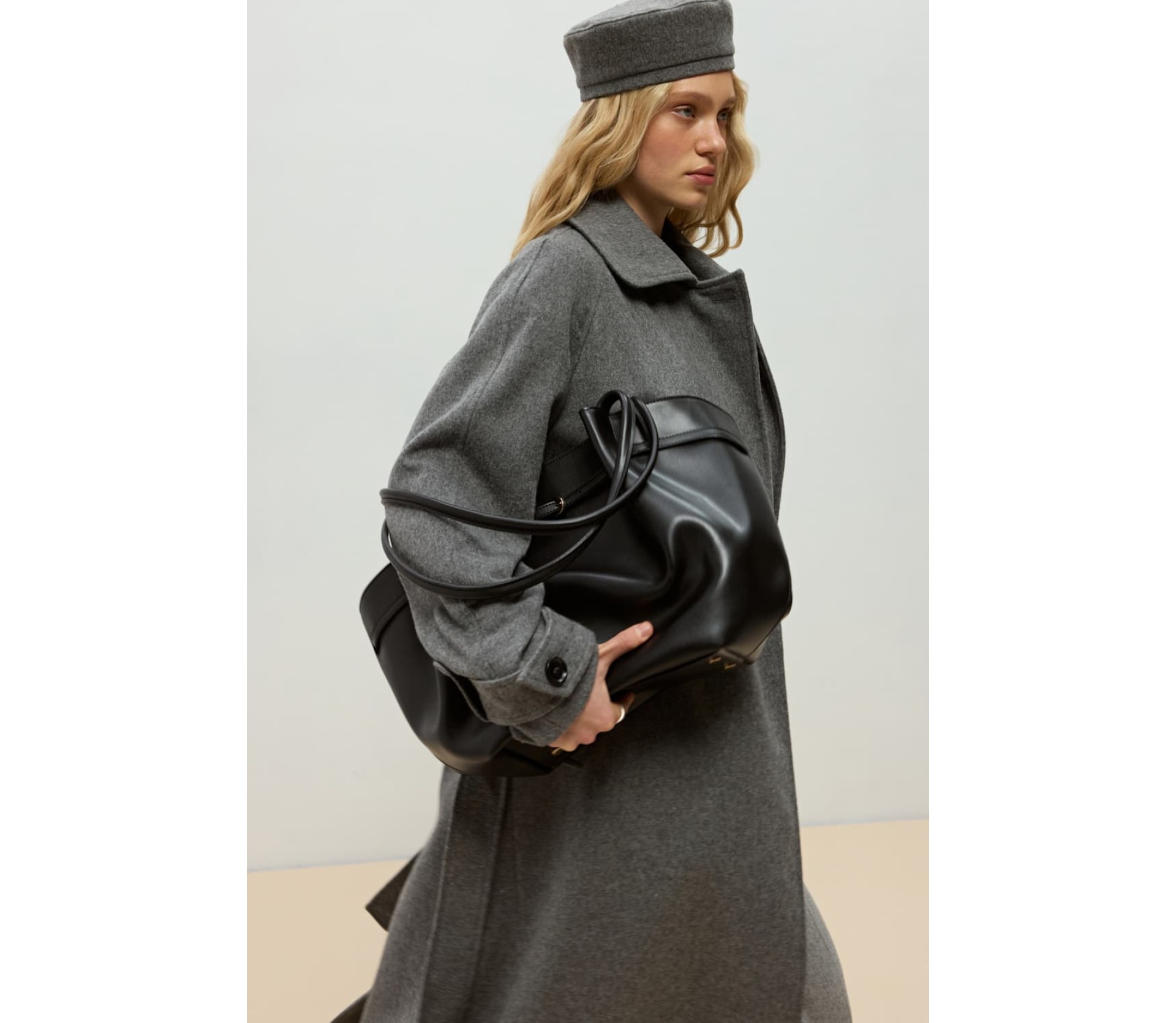 БЕРЕТ ВОВНЯНИЙ