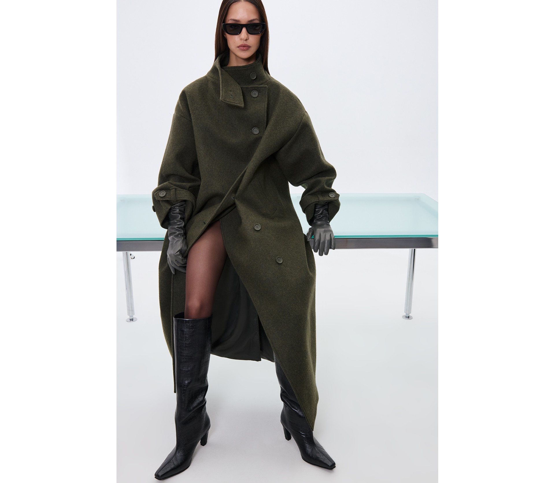 ПАЛЬТО МАКСІ З КОМІРОМ-СТІЙКОЮ ПАЛЬТО МАКСІ З КОМІРОМ-СТІЙКОЮ