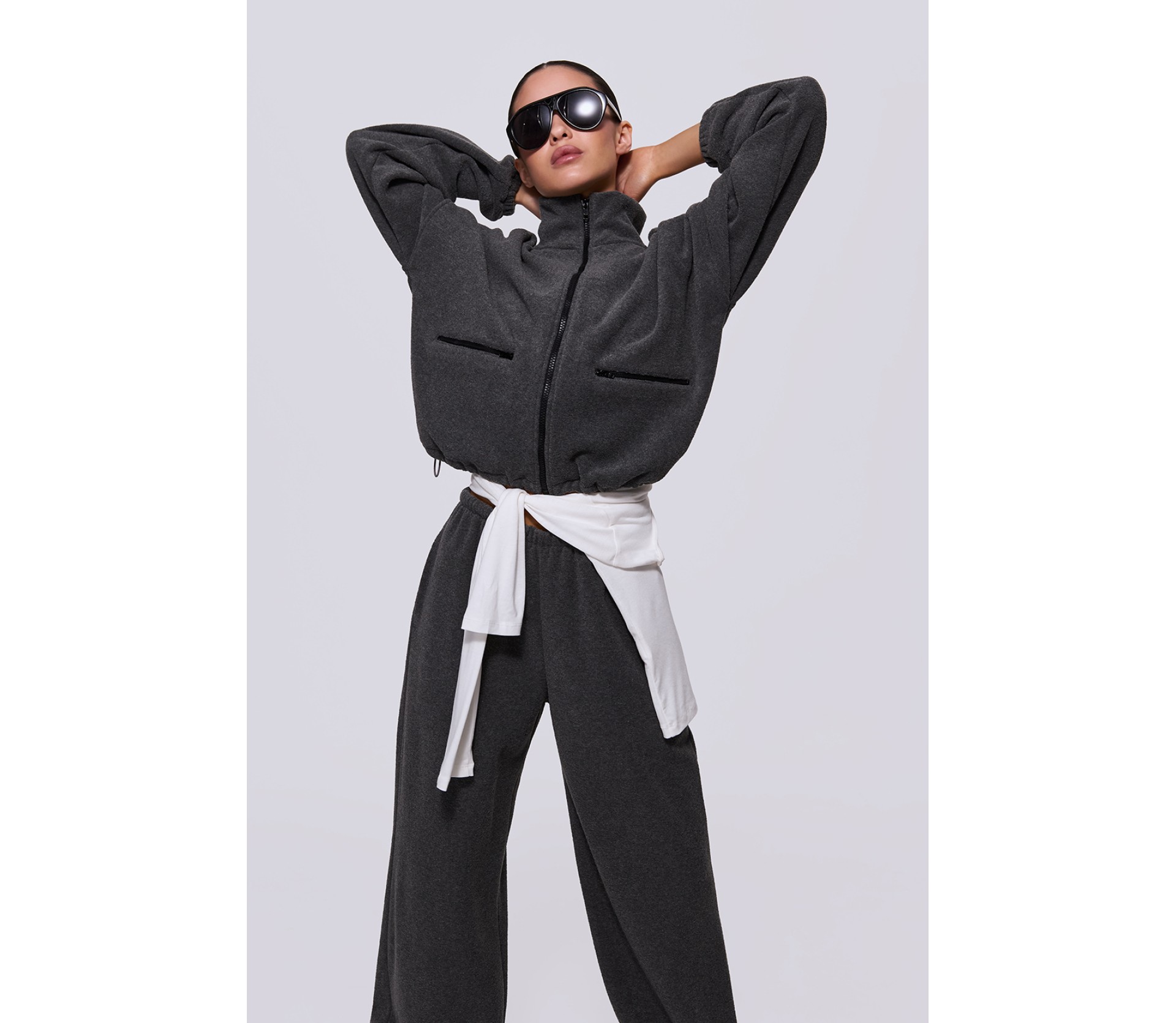 ZIPPED STRUCTURED SWEATSHIRT