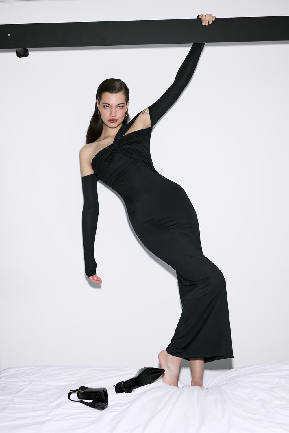 СУКНЯ МАКСІ АСИМЕТРИЧНА