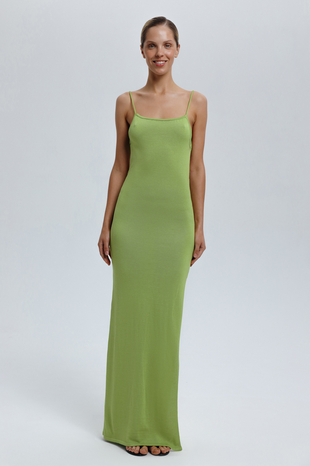 СУКНЯ З ВІДКРИТОЮ СПИНОЮ НА ЗАВ’ЯЗКАХ