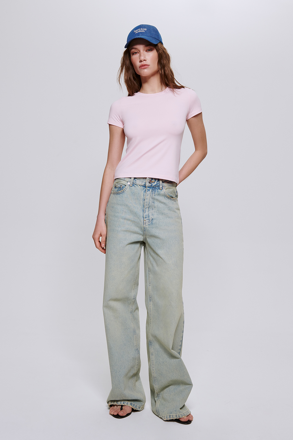 ФУТБОЛКА ПРИТАЛЕНА