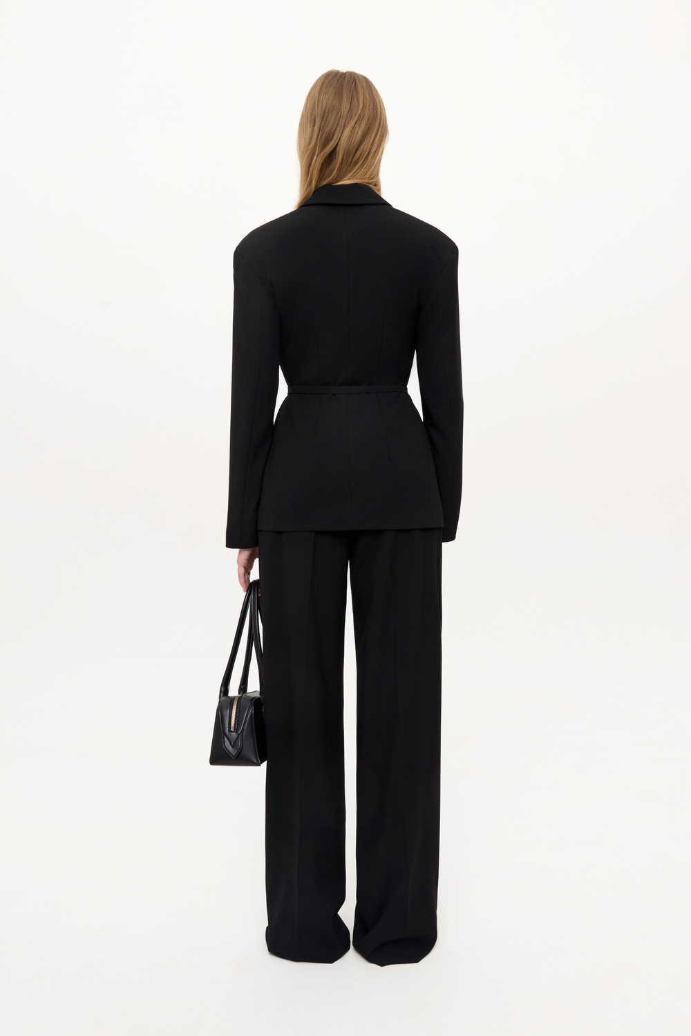 БЛЕЙЗЕР З ПОЯСОМ