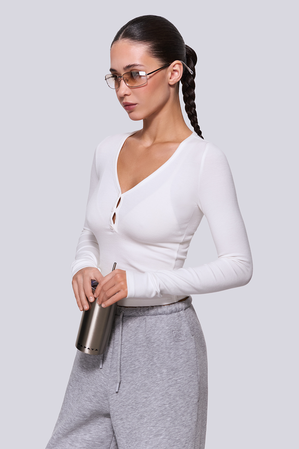 ТОП ІЗ V-ПОДІБНИМ ВИРІЗОМ