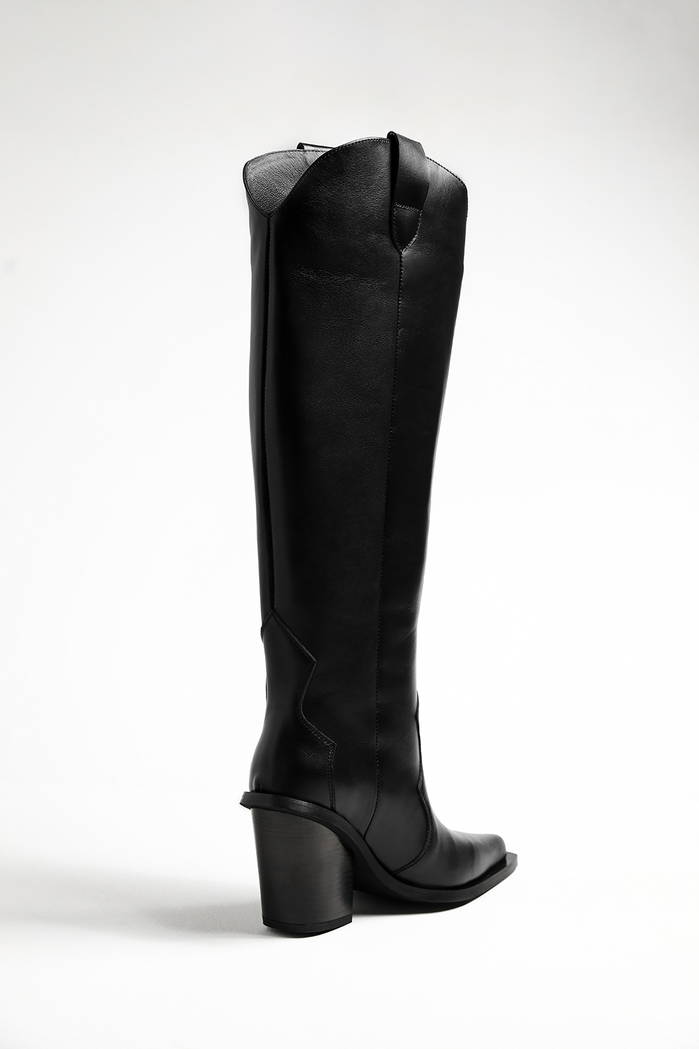 КАЗАКИ ВИСОКІ