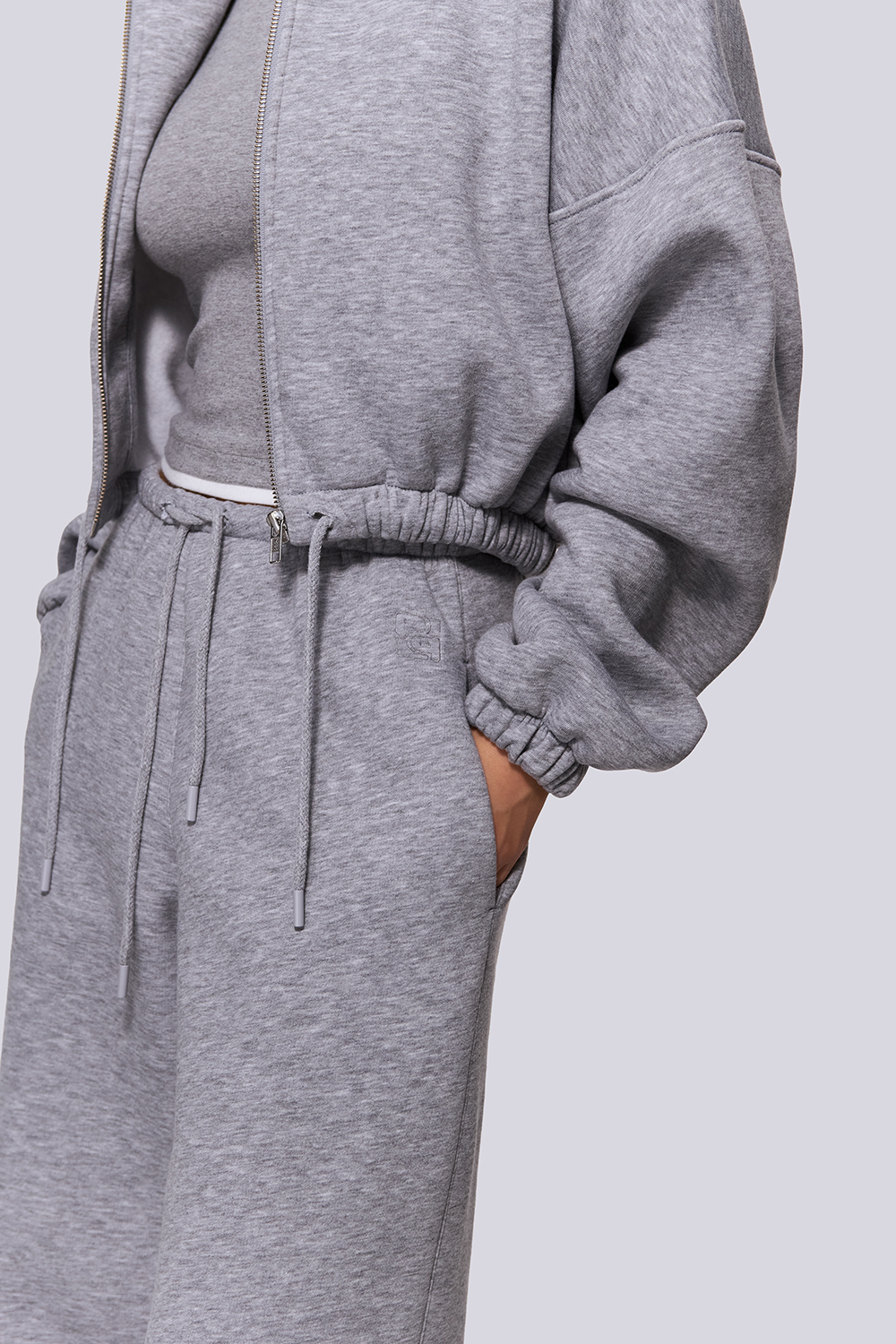 ХУДІ УТЕПЛЕНЕ НА БЛИСКАВЦІ