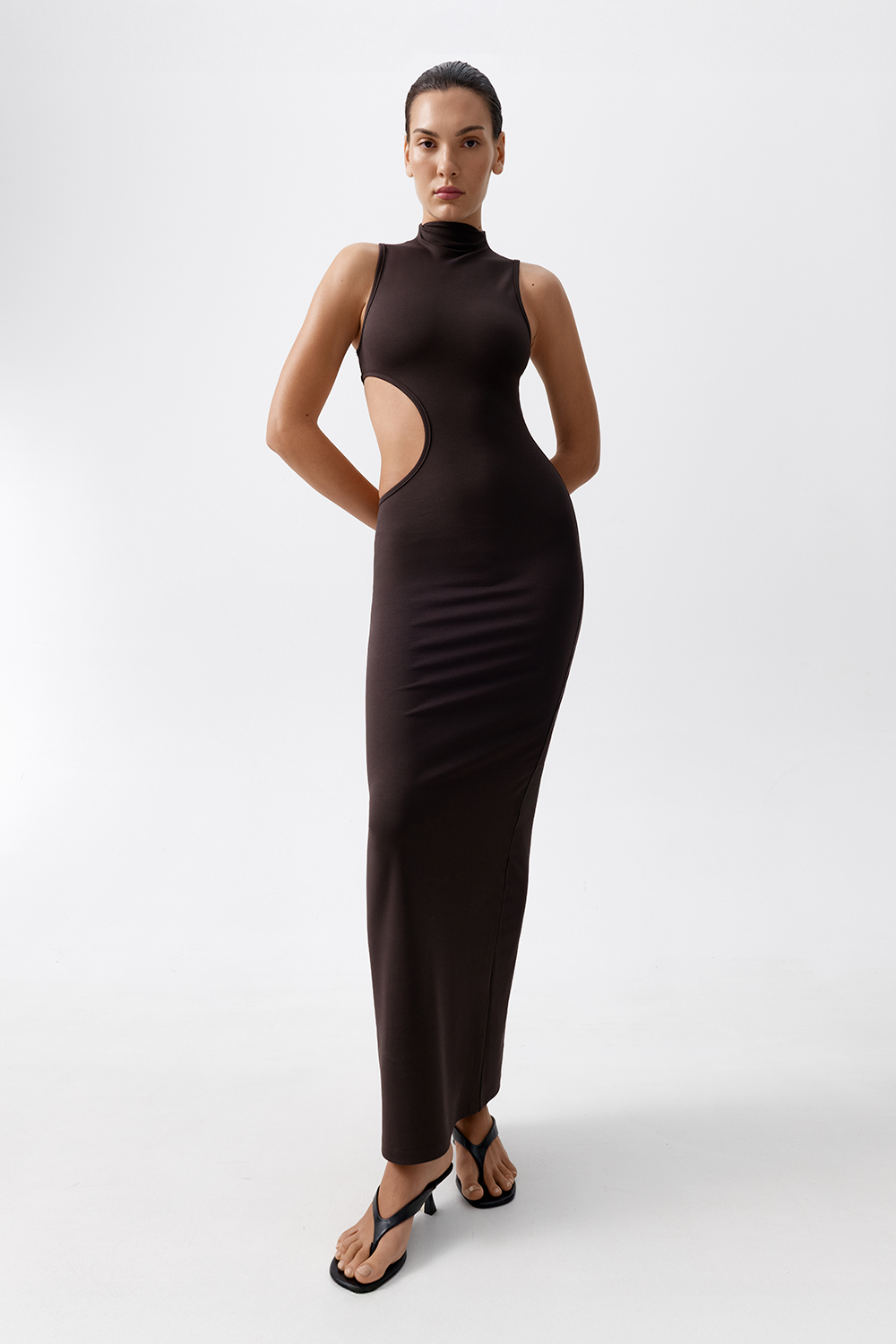 СУКНЯ З АСИМЕТРИЧНИМ ВИРІЗОМ