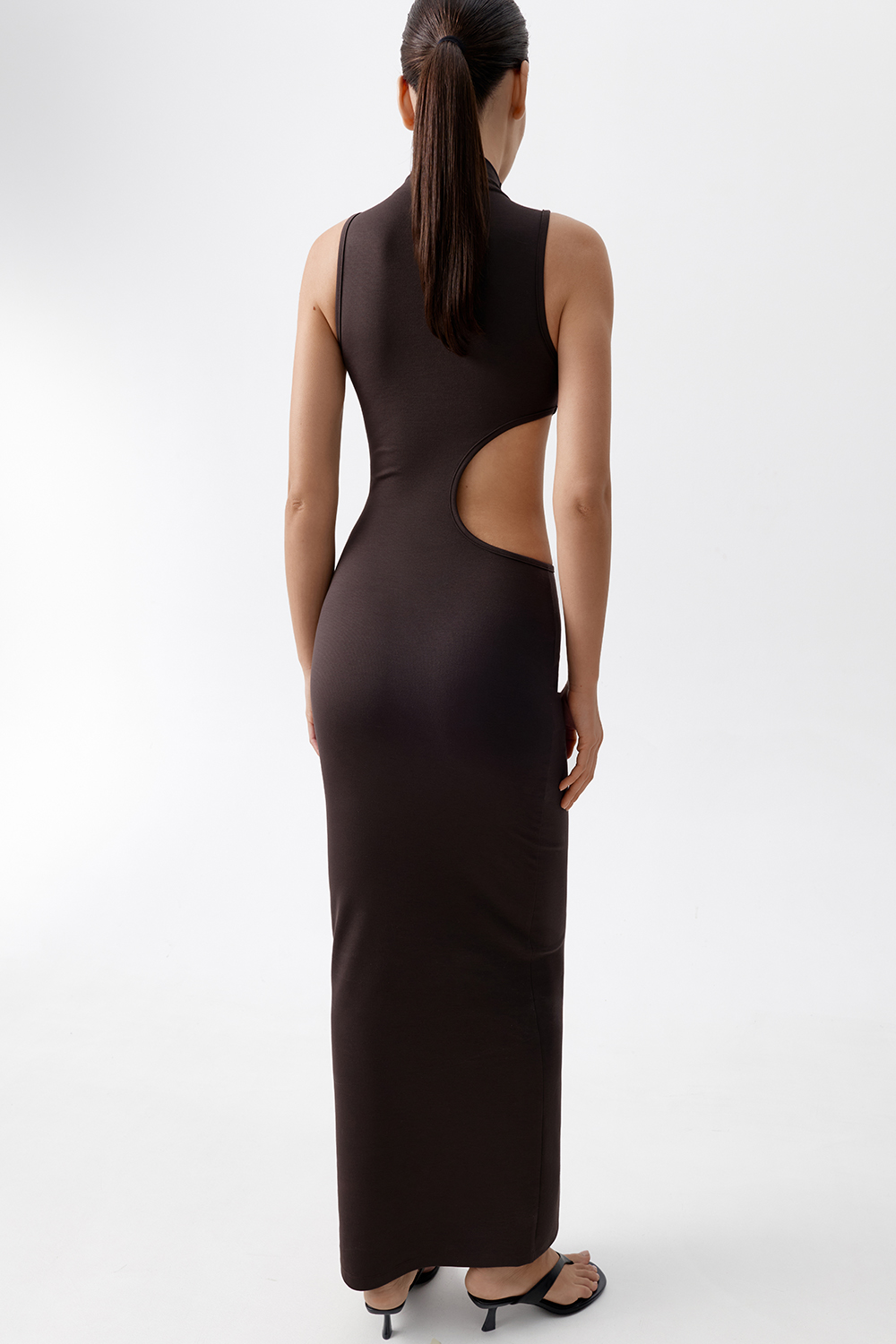 СУКНЯ З АСИМЕТРИЧНИМ ВИРІЗОМ