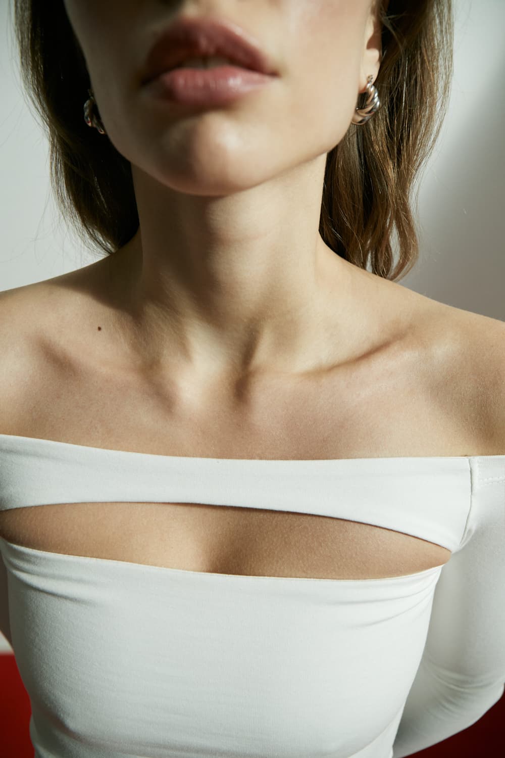 ТОП З ВИРІЗОМ